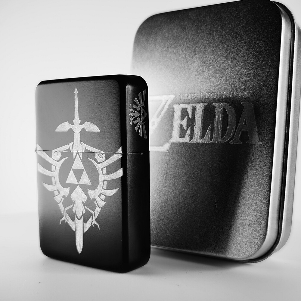 BRAND NEW - DESIGNED BRUSHED STYLED CIGARETTE PETROL LIGHTER - Zelda