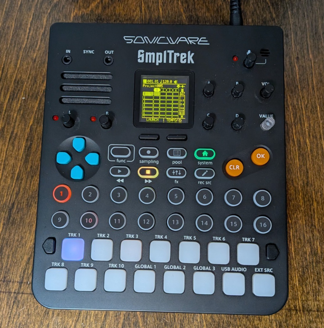 Sonicware SmplTrek - Portable Production Sampler with original box, PSU, SD card