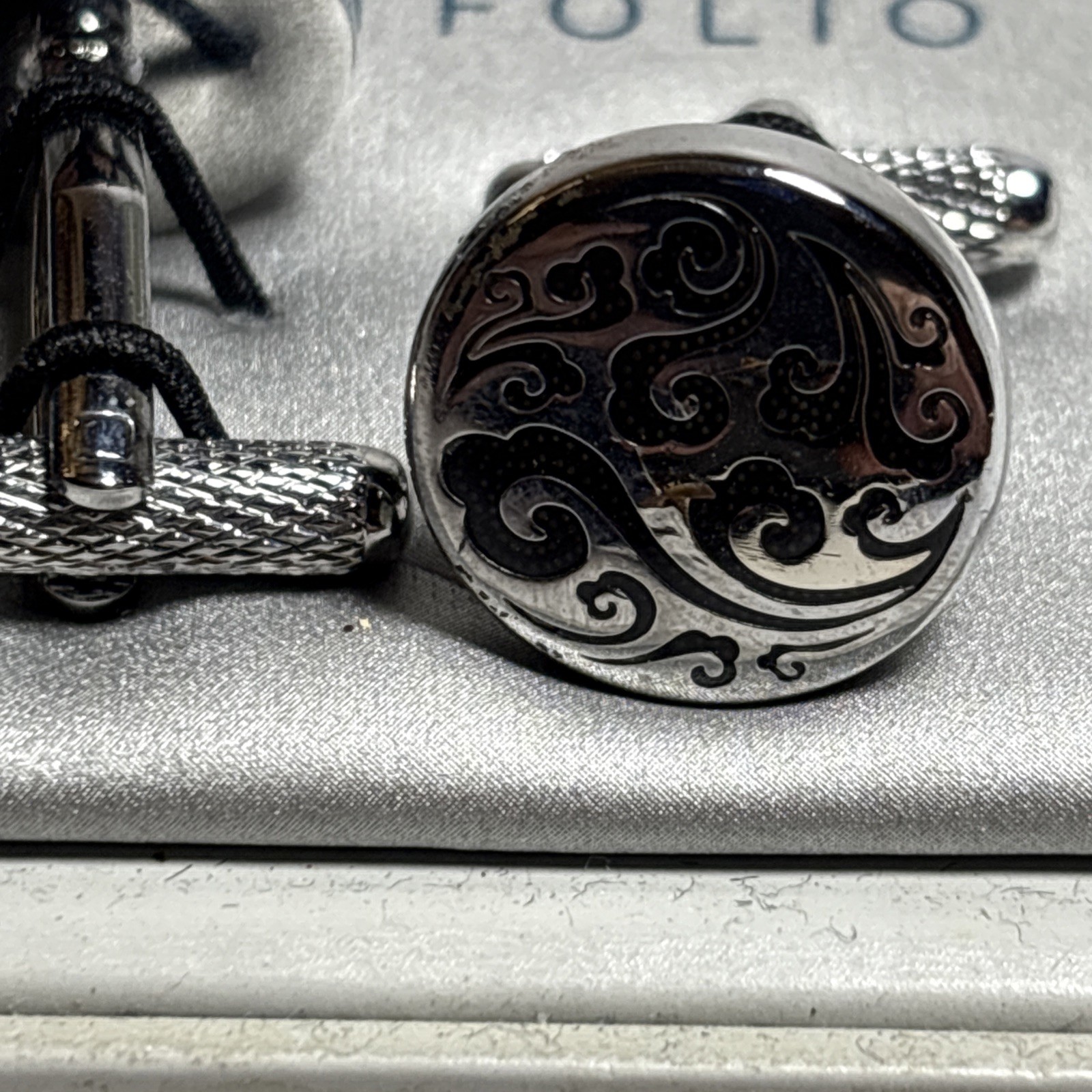 Men's Cufflink Set – Round Silver Tone & Black – Perry Ellis Portfolio