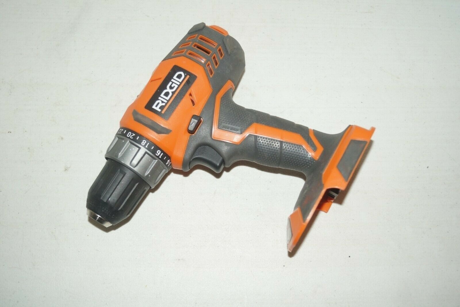 NEW Ridgid R8600521 18V 1/2" Drill Driver TOOL ONLY
