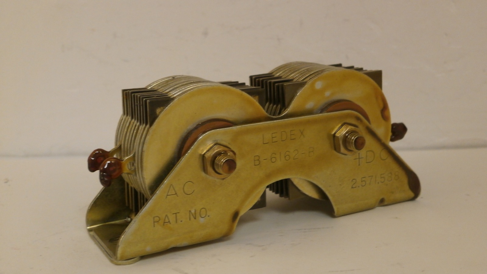 LEDEX ALTERNATING CURRENT RECTIFIER B-6162-B *NEW SURPLUS IN BOX*