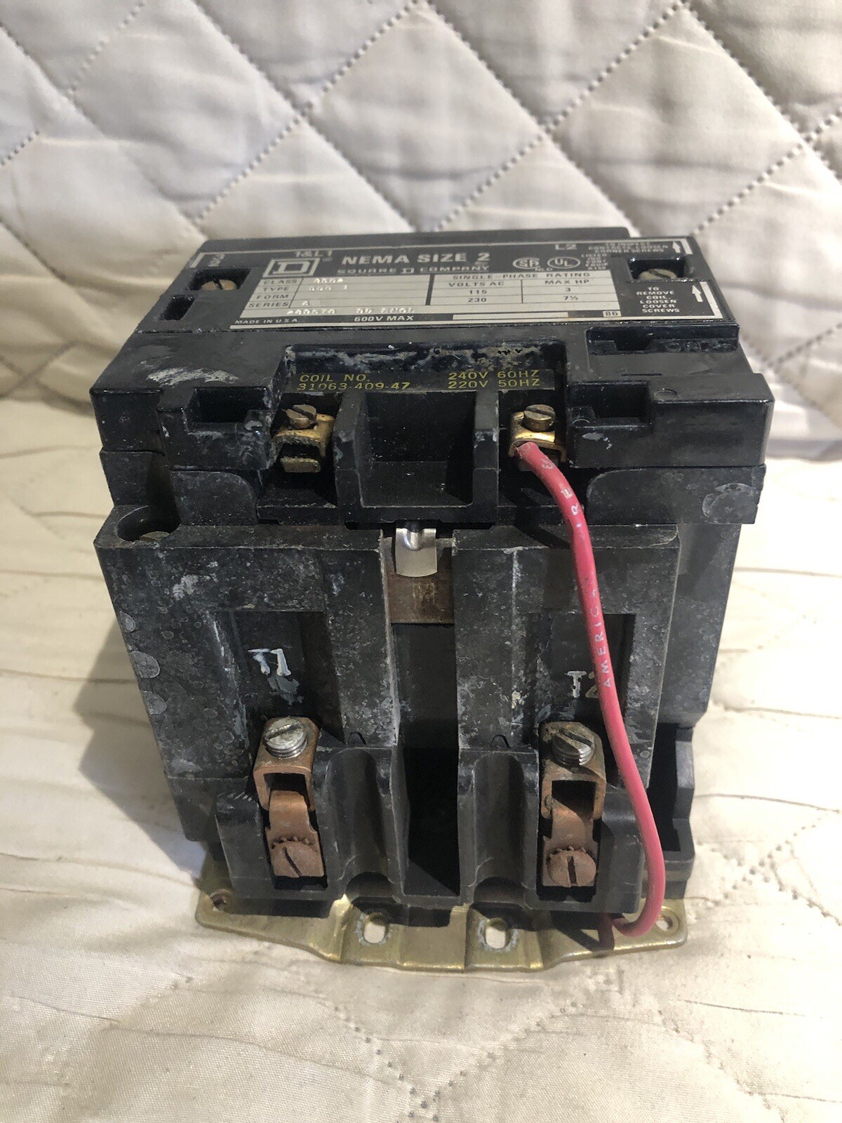 SQUARE D 8536 SDG1 /A NEMA 2 STARTER SHIPS FREE
