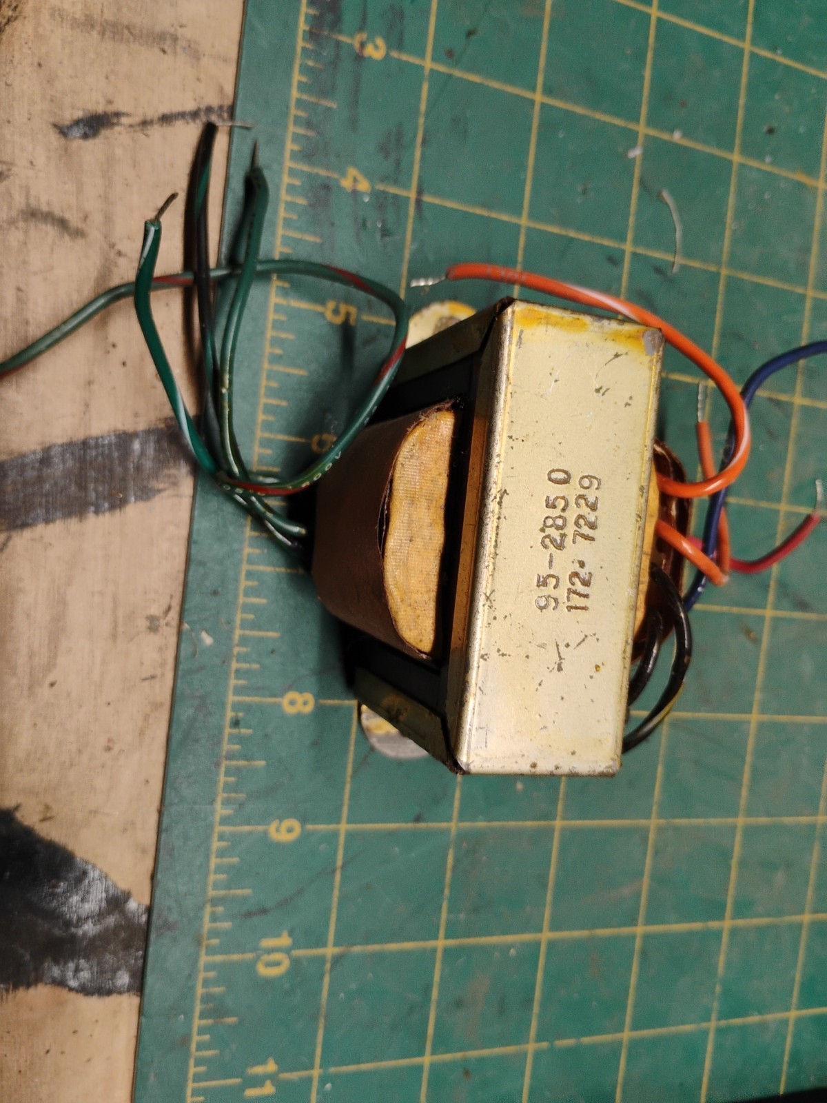 Unknown Radio Transformer