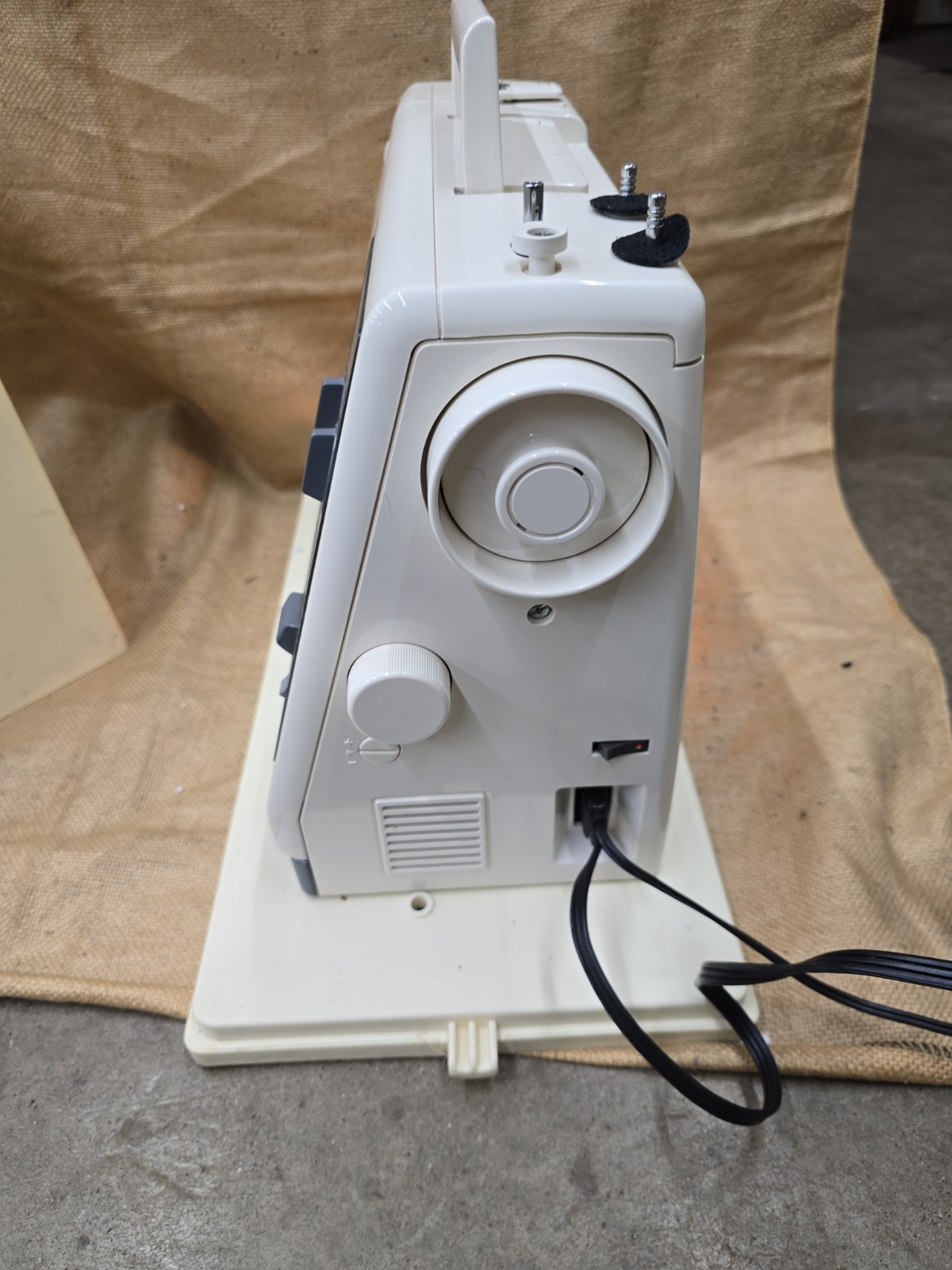 Kenmore 385 Sewing Machine 30 Stitch Pedal Case