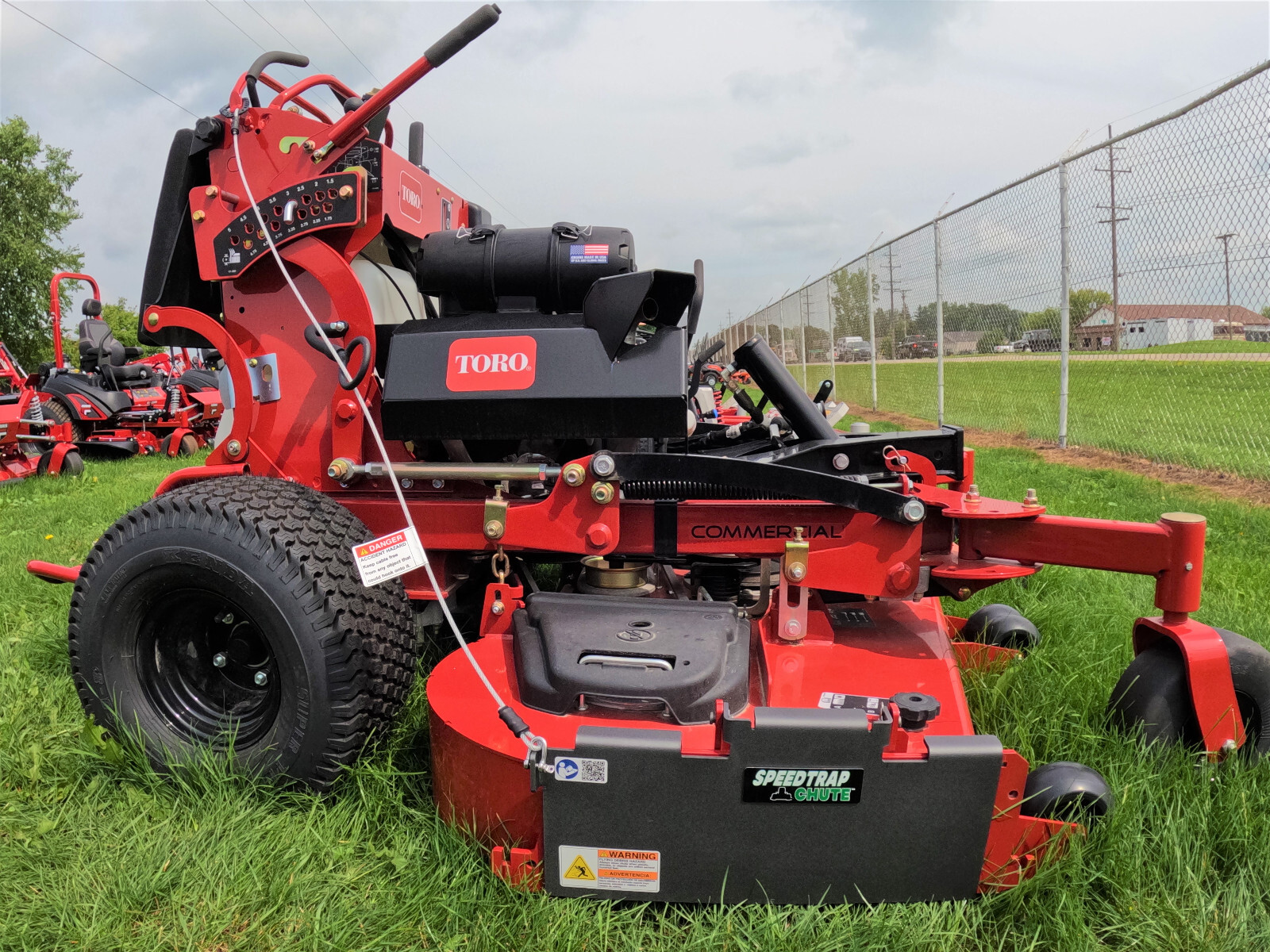 Speedtrap® Chute Blocker Toro® GrandStand® Mowers (36,40,48,52,60) No Drill