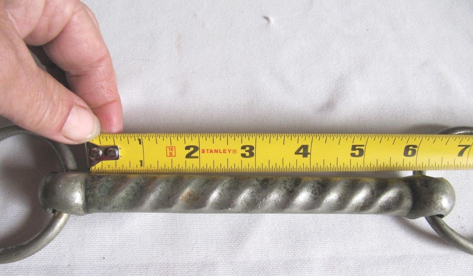 Draft Horse 5.5" LOOSE O-RING SNAFFLE BIT STRAIGHT BAR TEXTURED ONE SIDE