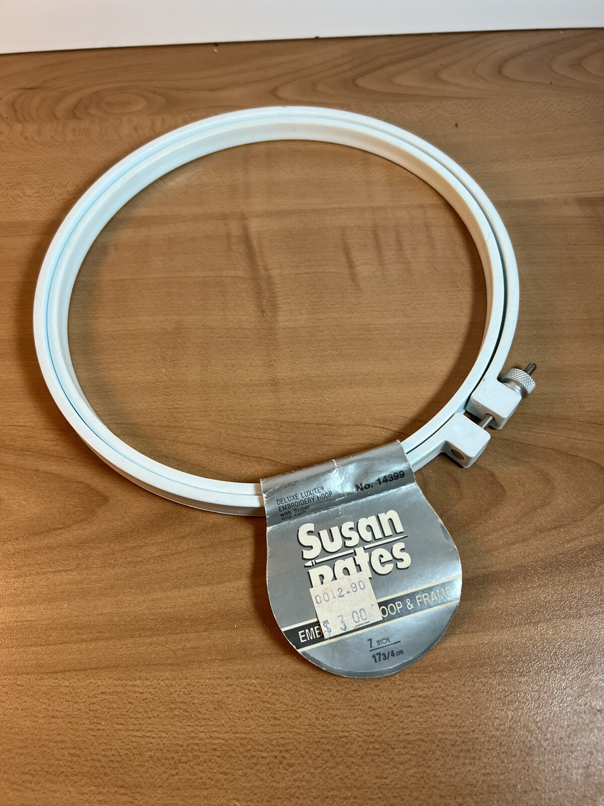 Susan Bates 14399 Plastic Embroidery Hoop & Frame White 7” 17 3/4cm