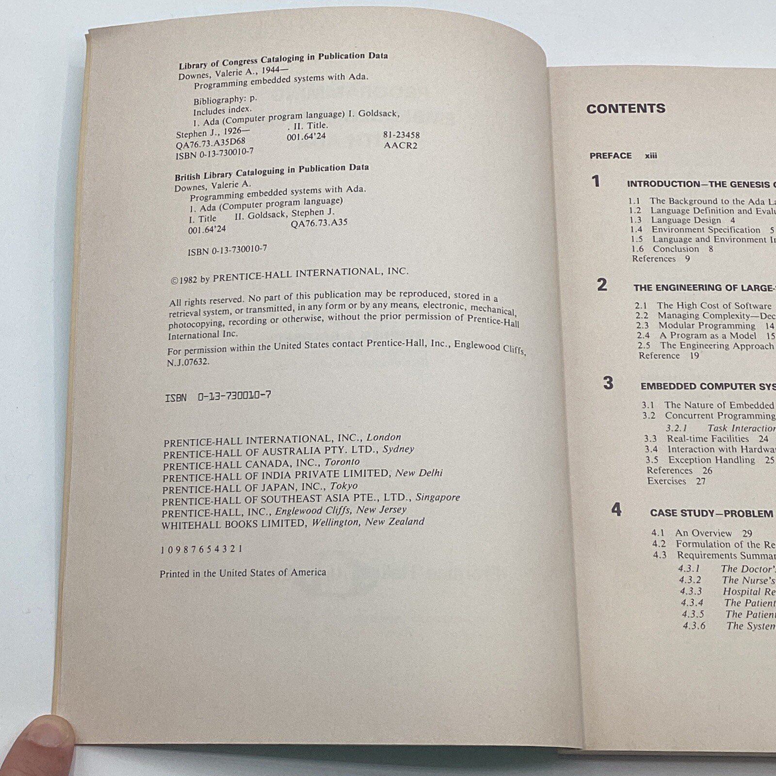 Programming Embedded Systems With ADA Valerie Downes & Stephen Goldsack 1982
