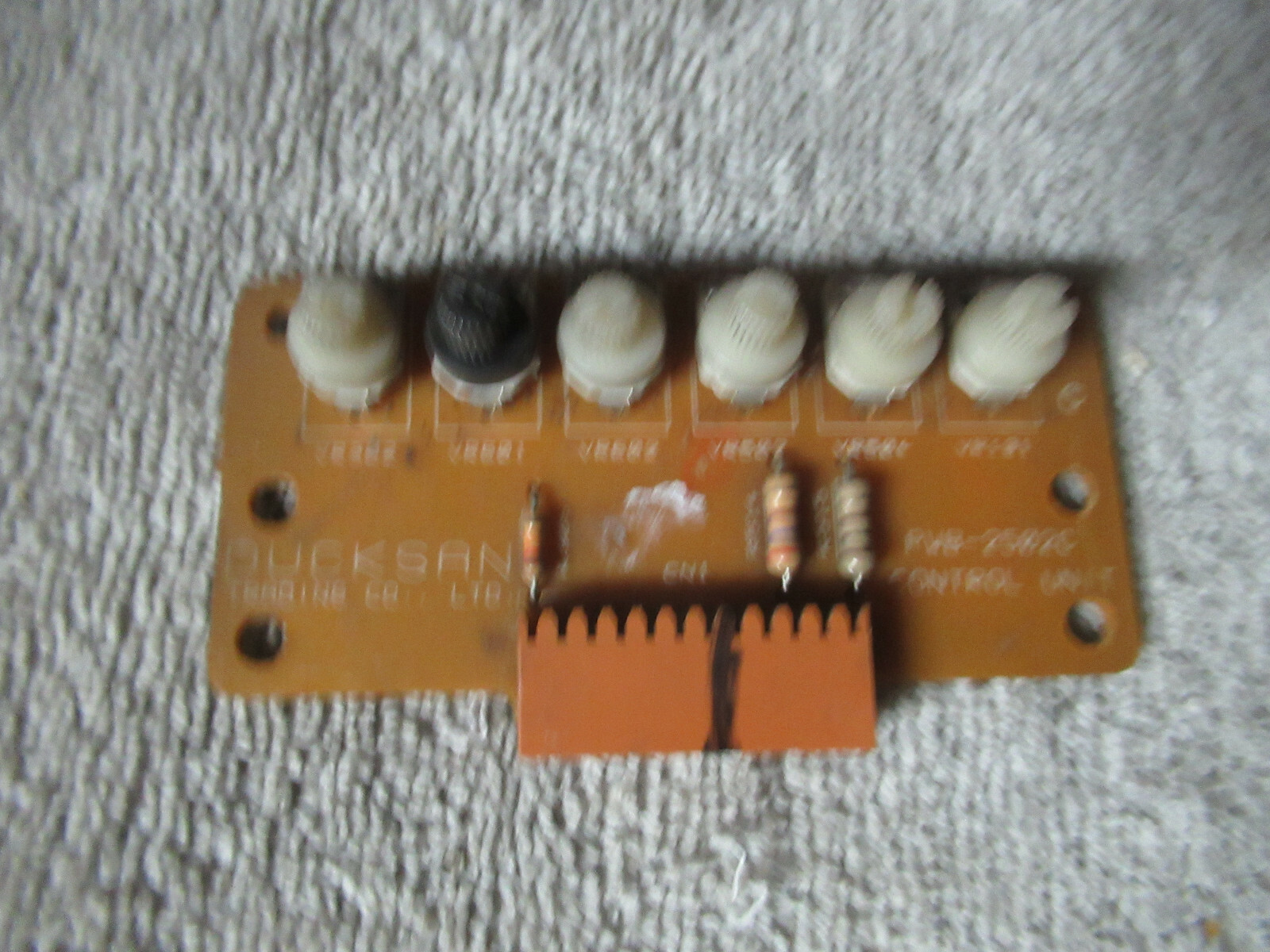 DUCKSCAN  monitor chassis ADJUSTER  UNTESTED arcade video game part C80
