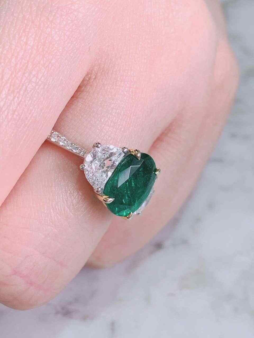 Lab-Created Forest Green 2.3CT Emerald & Two Half Moon Shape CZ Three Stone Ring