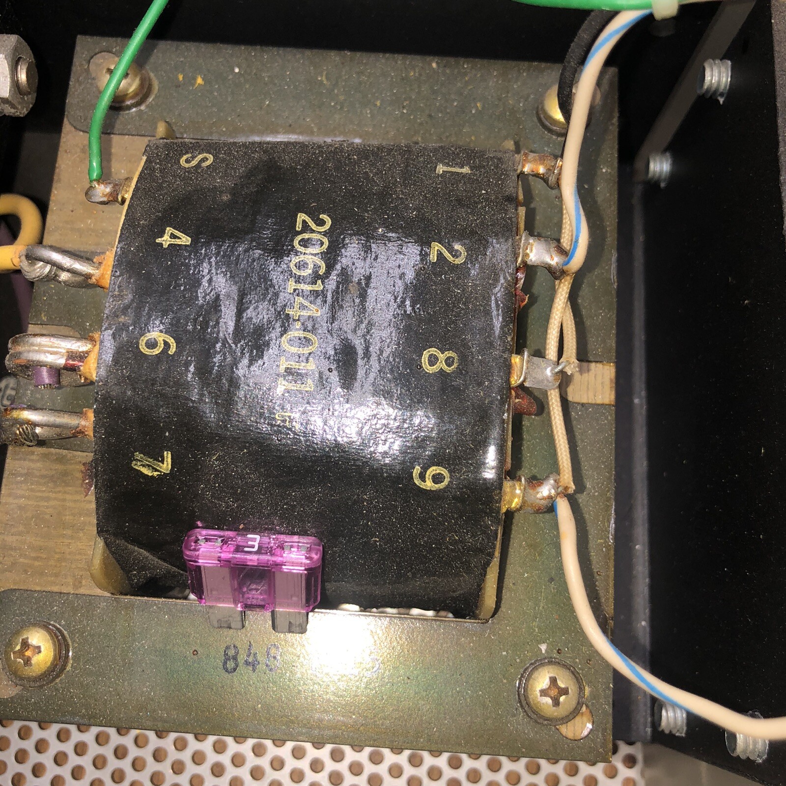 Lambda 7A 24vdc power supply With 6 Fused Outputs