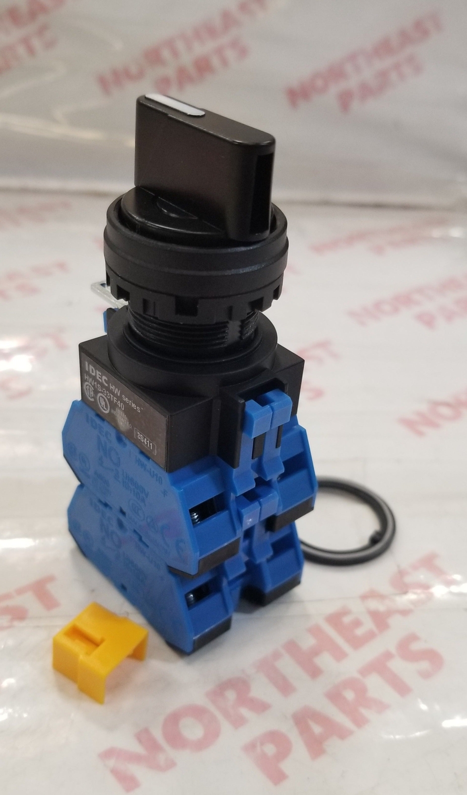 IDEC Corporation HW1S-33TF40