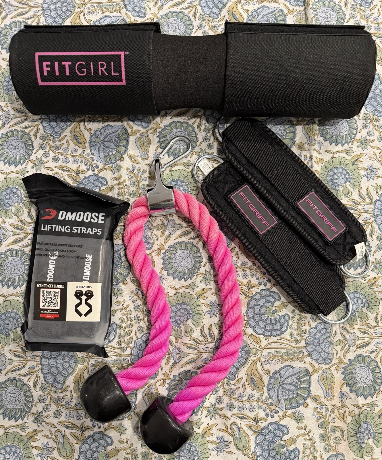 Pink Gym Workout Bundle Squat Hip Thrust Pad Ankle Straps Lifting Straps & Rope