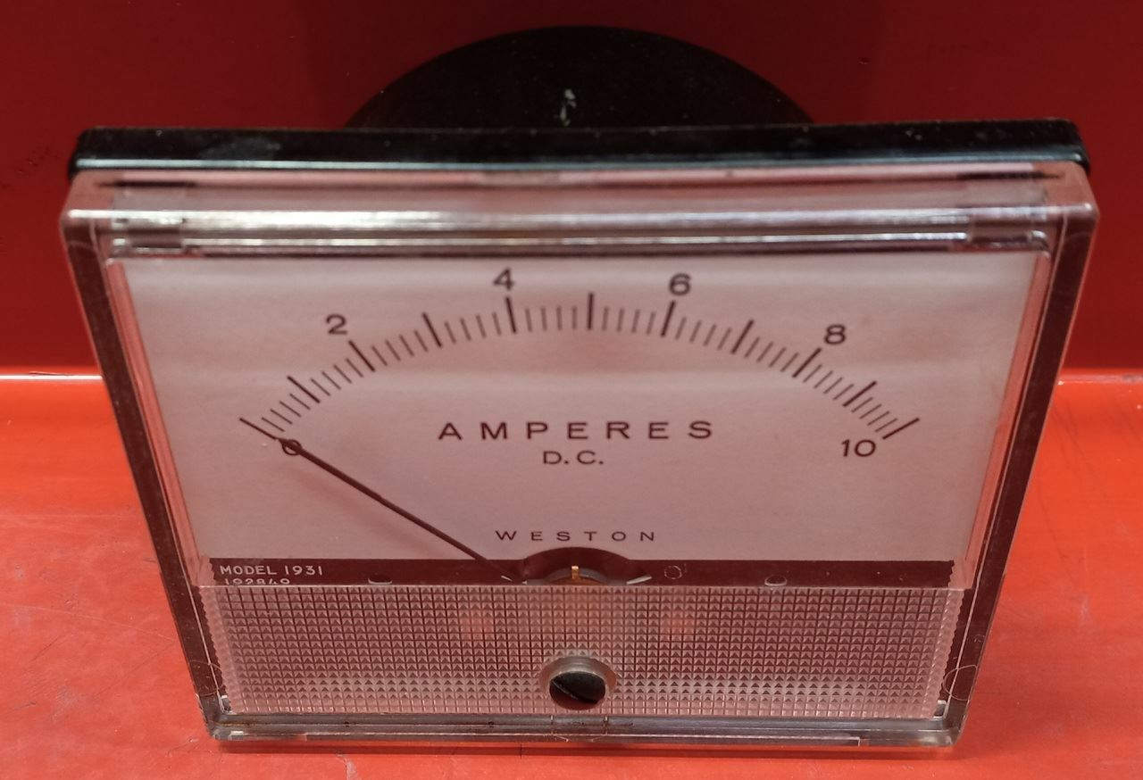 Weston Instruments 1931 0-10 D.C Amperes Meter
