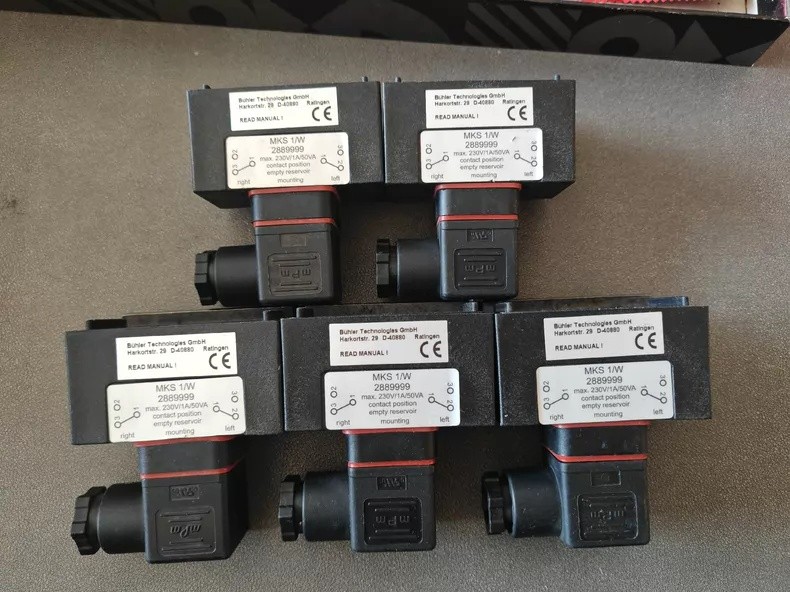 MKS1/K 2889999 1PCS New Liquid Level Switch MKS1/K 2889999 Fast shipping