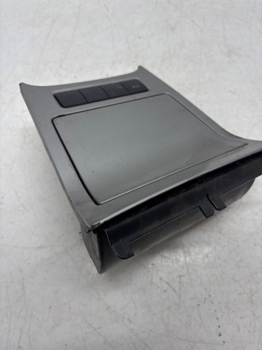 Volkswagen Golf MK5 (2003-2008) Centre Console Ashtray 1K0857961