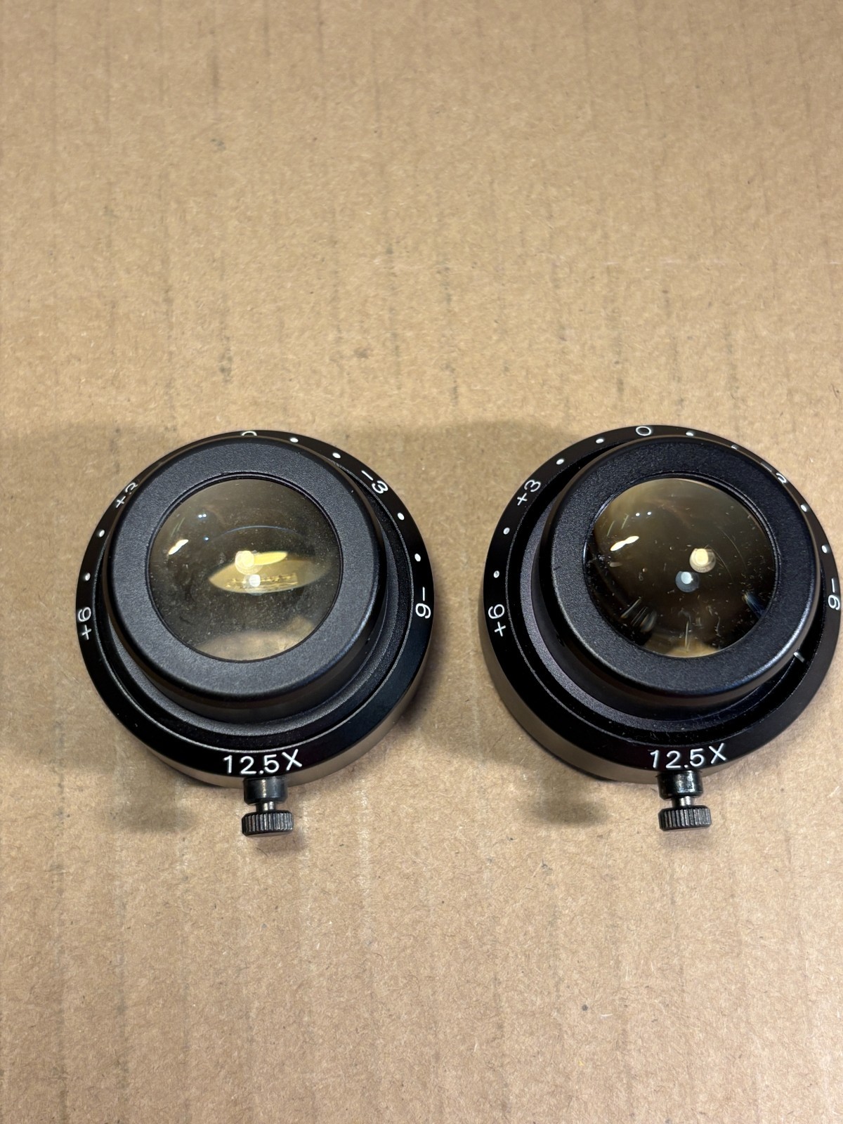 A Pair of Stereo 12.5 Eyepieces w. Lock