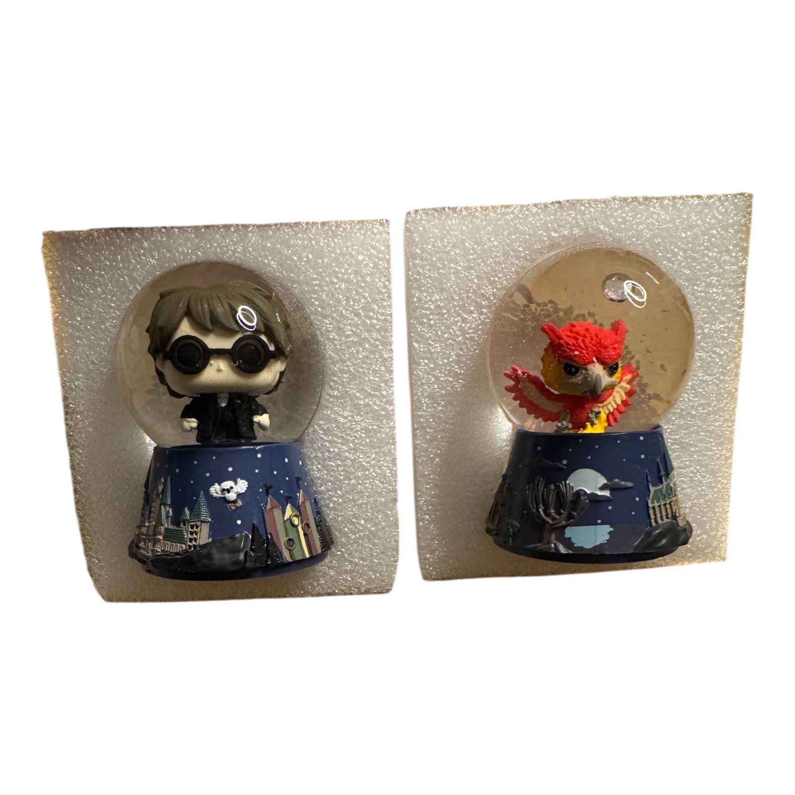 Harry Potter Wizarding World Funko Pop Mystery Minis Snow Globe Harry & Fawkes
