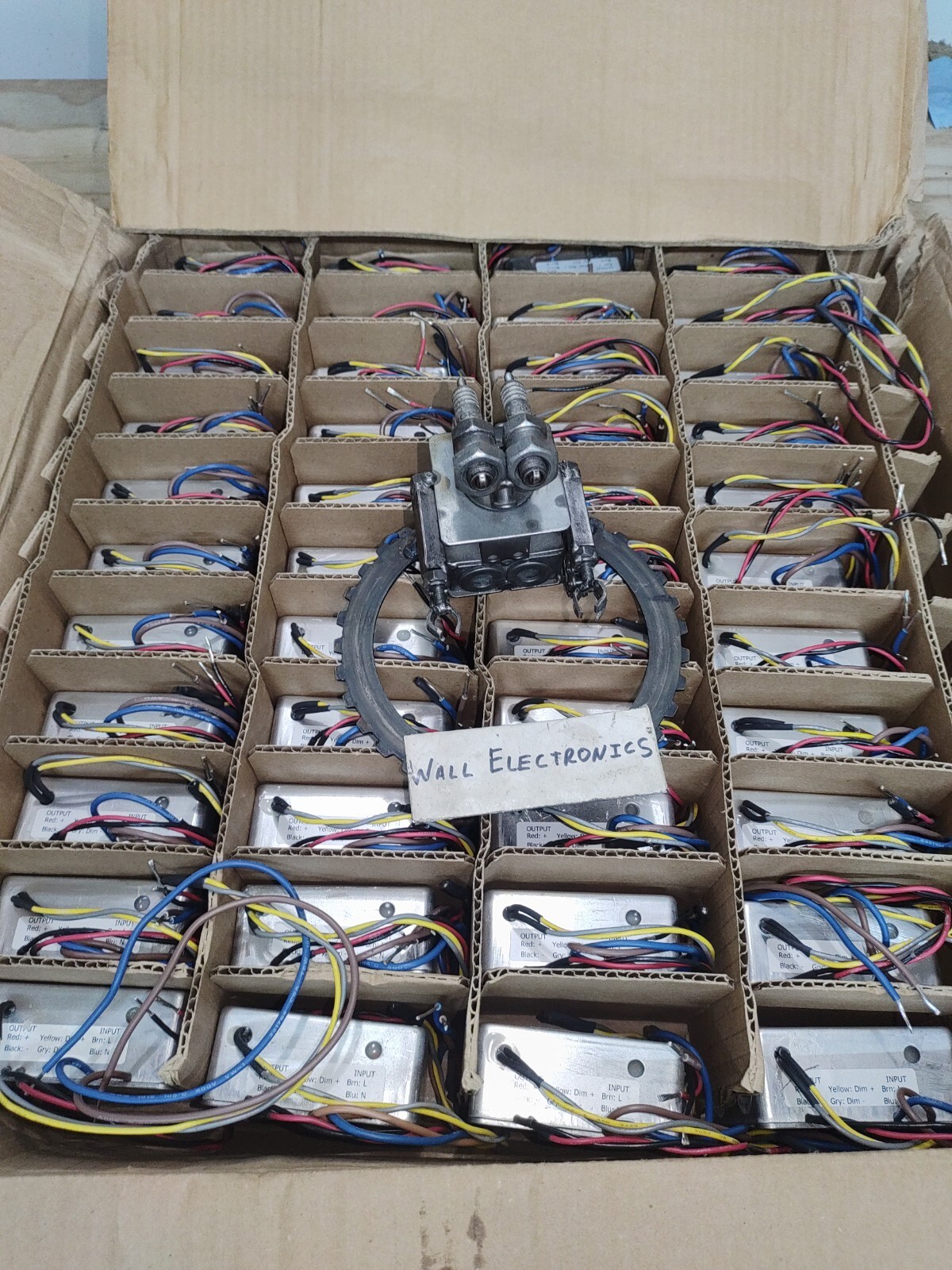 Crouse-Hinds PS2569-Y-751 Driver Ballast 12400167 =New= Box Of 44