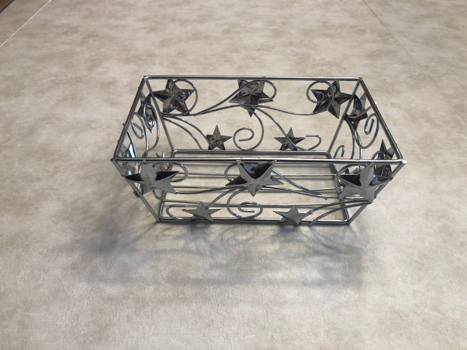 Tabletop Decorative Wire Basket