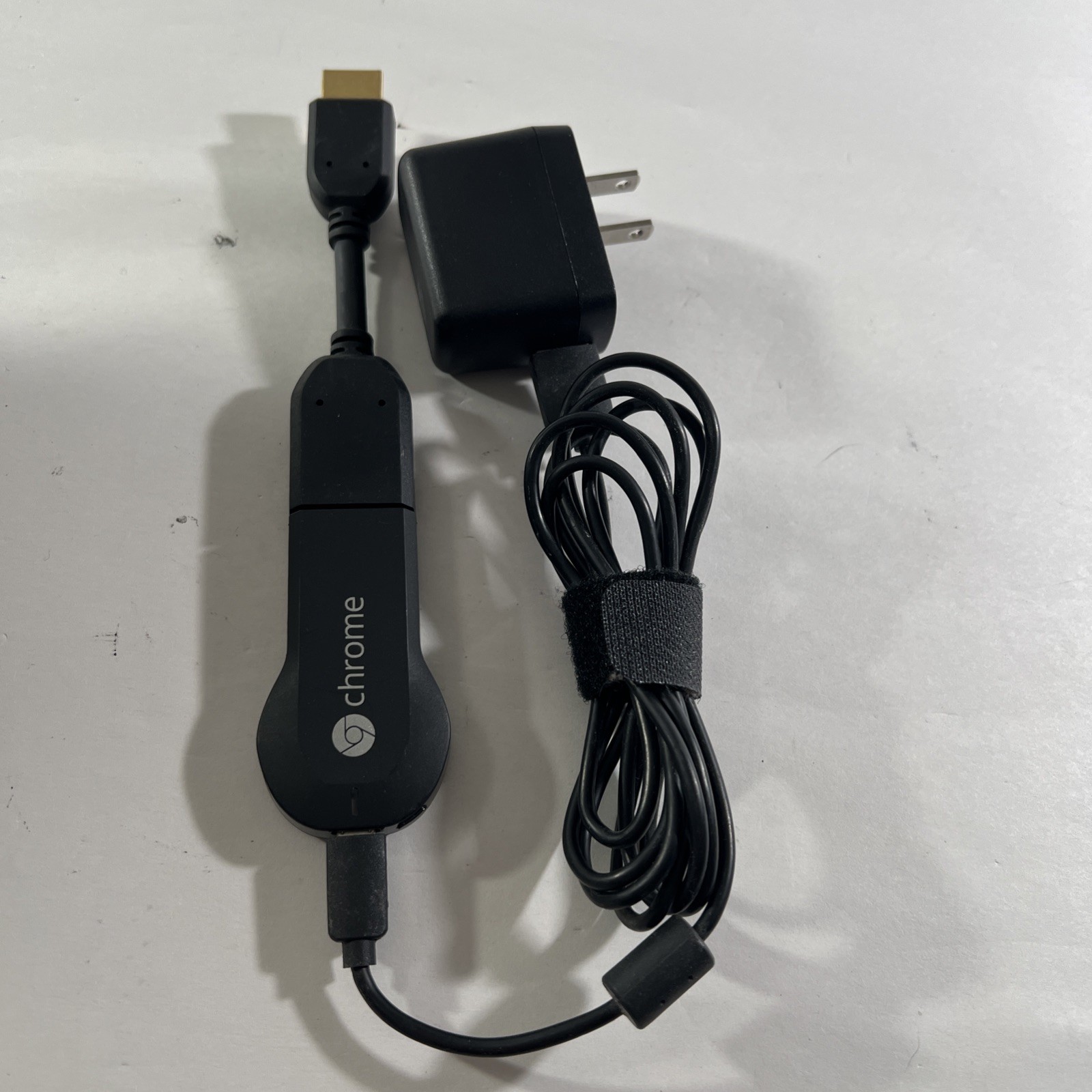 Google Chrome Cast H2G2-42 1st Generation Media Player