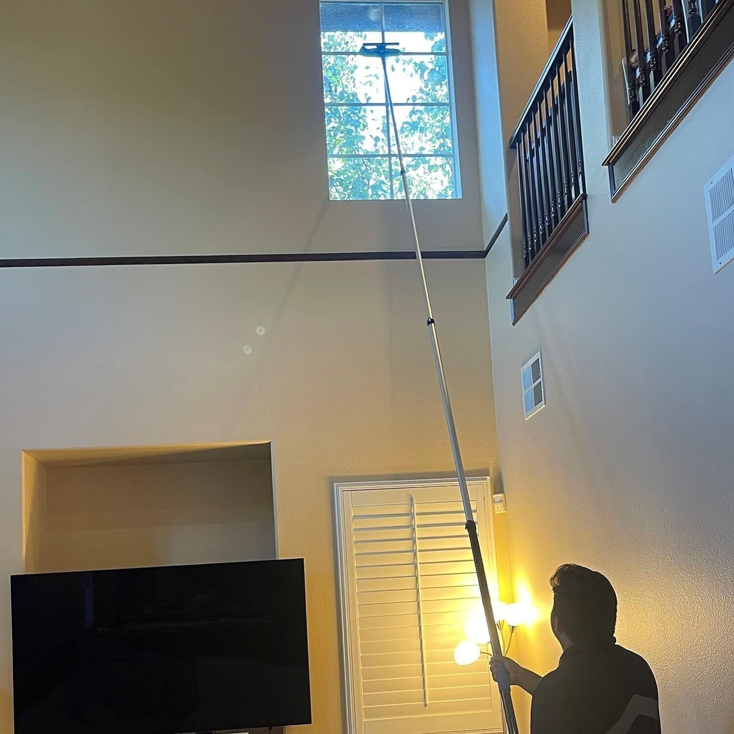 20 Foot High Ceiling Fan Duster W/ 5-12 Extension Pole Extendable Reusable Blue