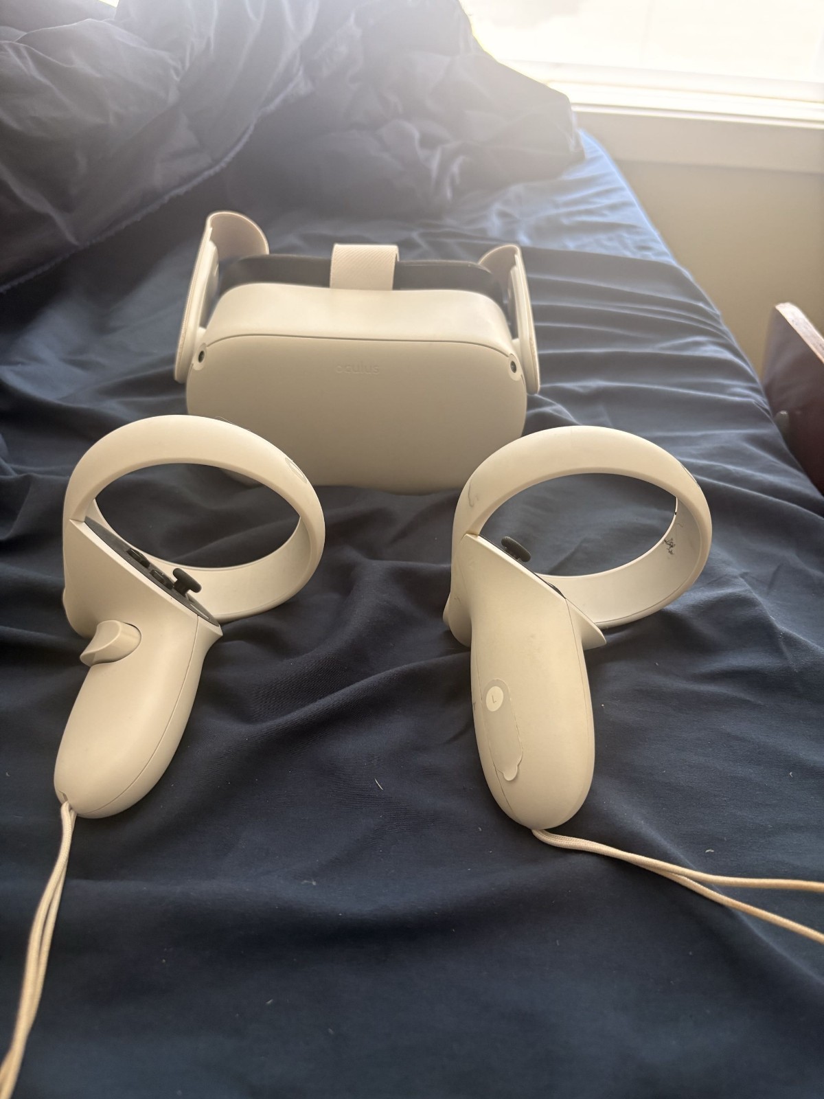 Meta Oculus Quest 2 128GB Advanced All-In-One VR Headset - White