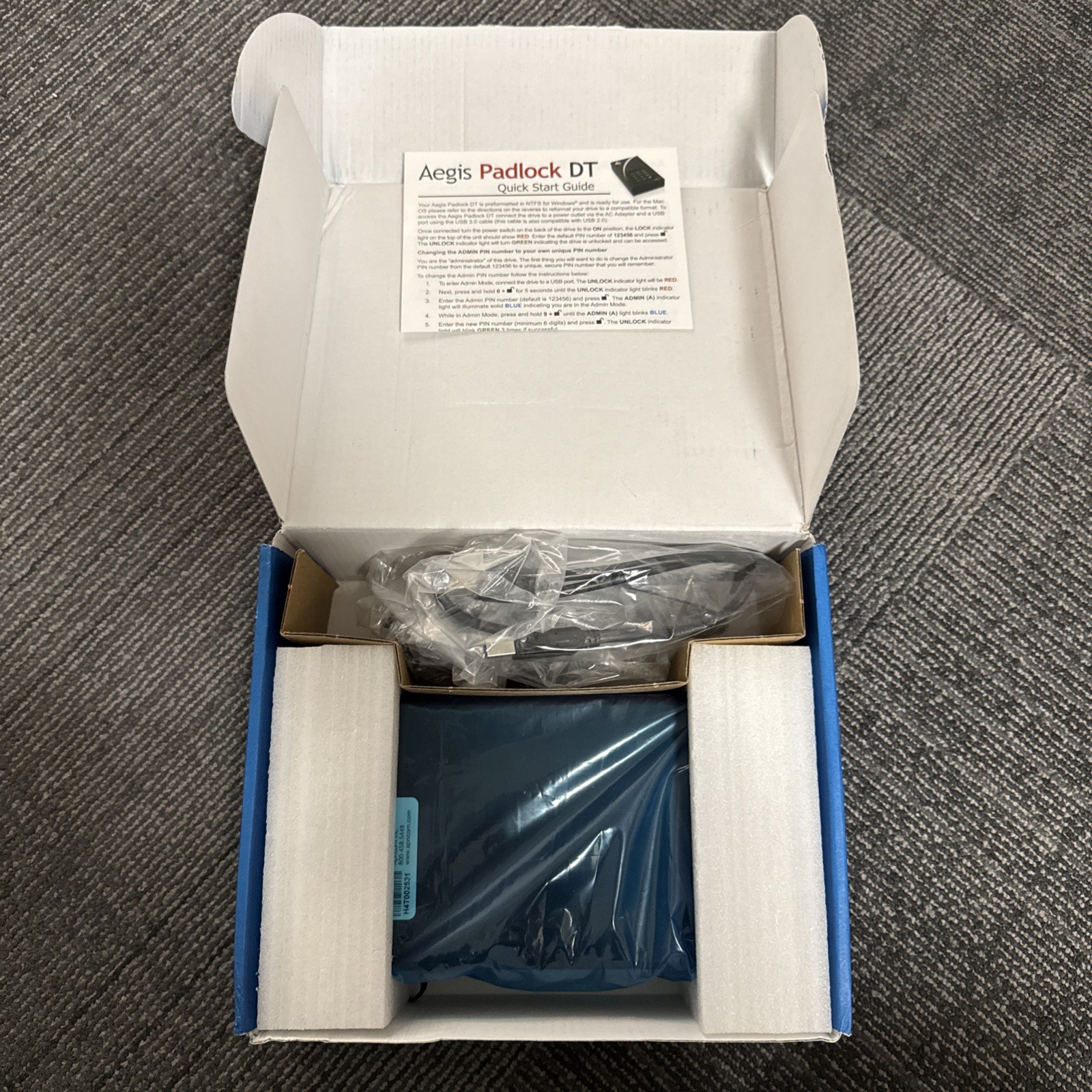 Apricorn Aegis Padlock USB 3.0 4TB -  DT 256-Bit ES XTS ADT-3PL256-4000
