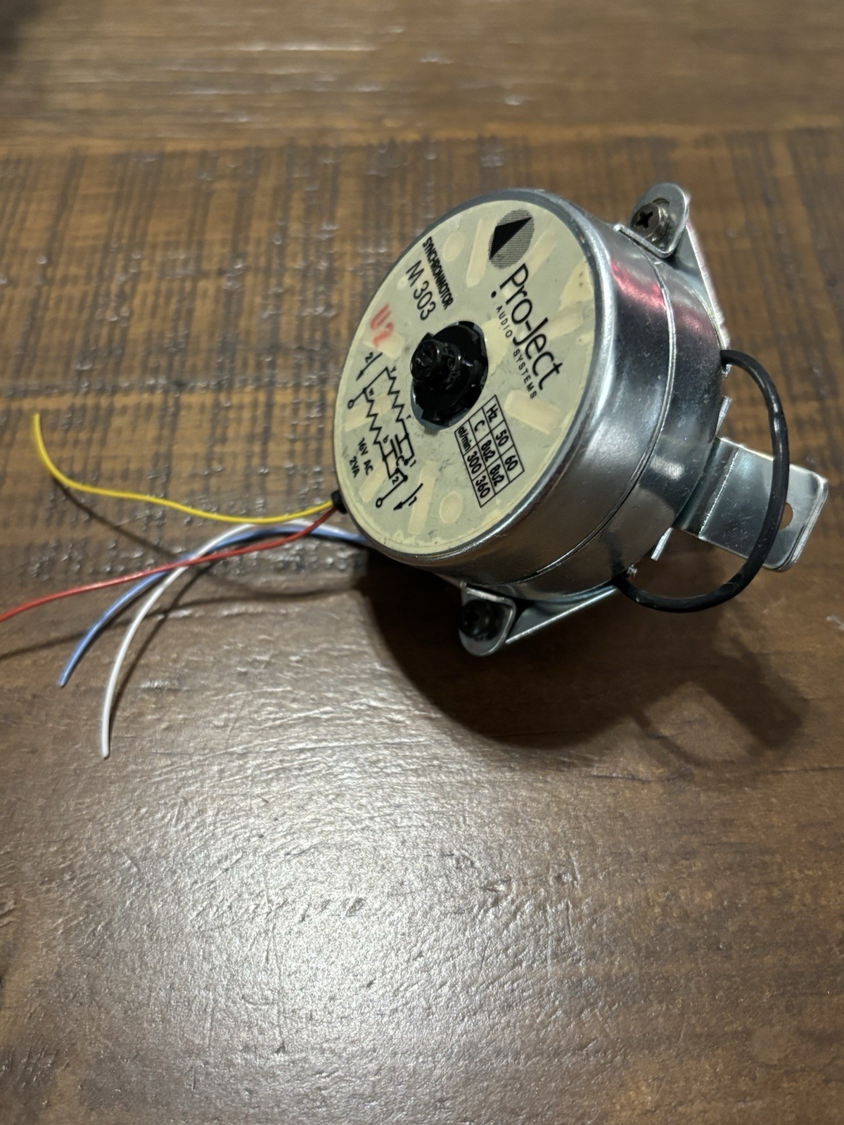 Pro-Ject M 303 Synchronmotor Motor for Pro-Ject Audio Systems