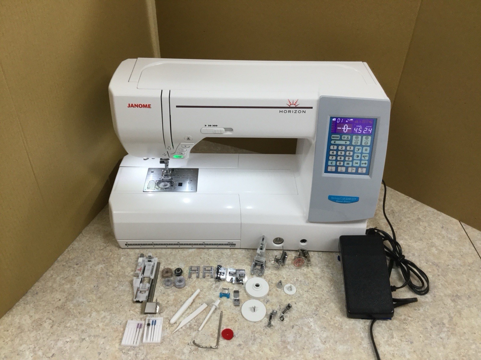 Janome Horizon Memory Craft 8200QCP Special Edition
