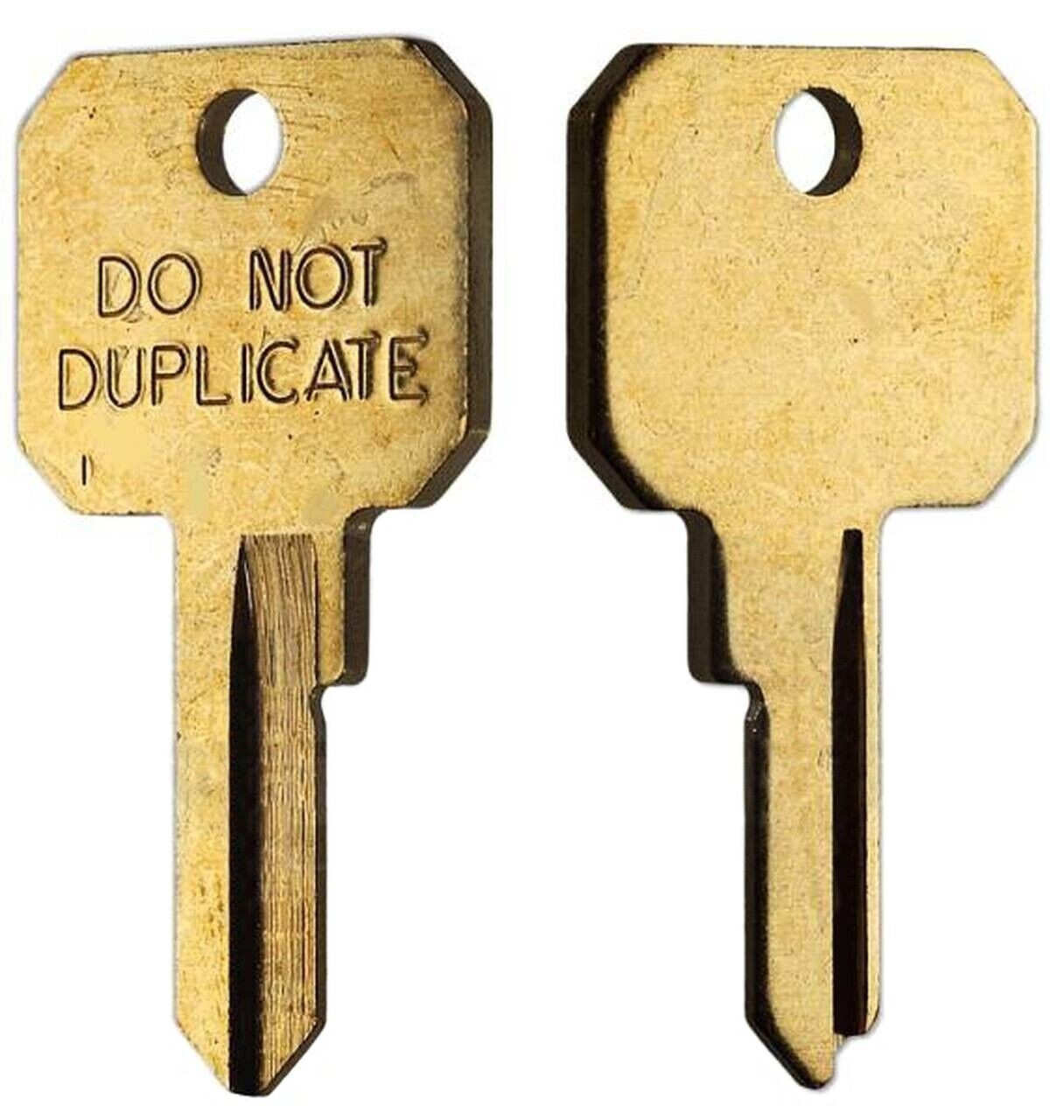 Lot of 50 Master Lock M1 Blank Brass Do Not Duplicate DND Padlock Key Blanks