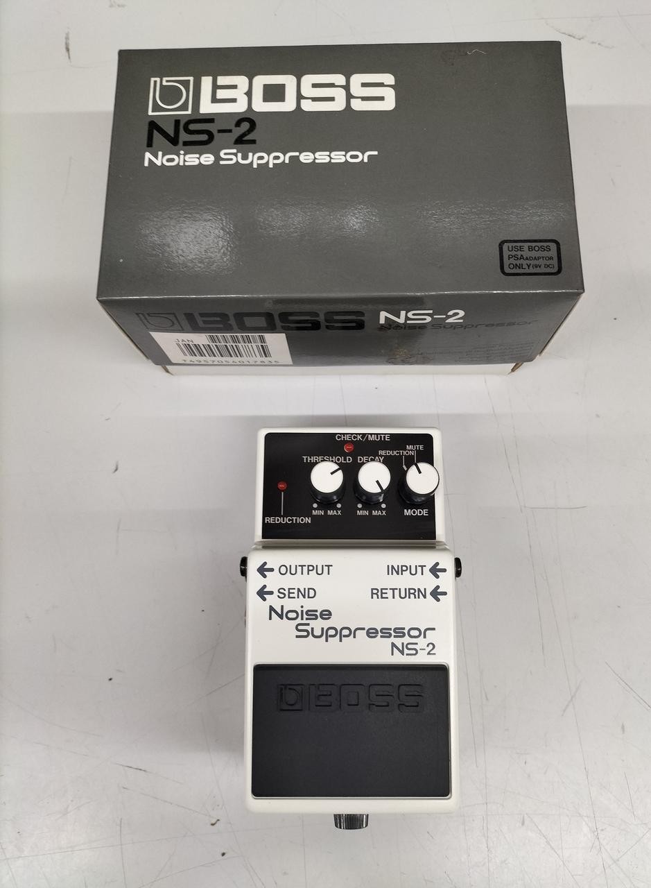 BOSS NS-2 Noise Suppressor Guitar Effect Pedal Used