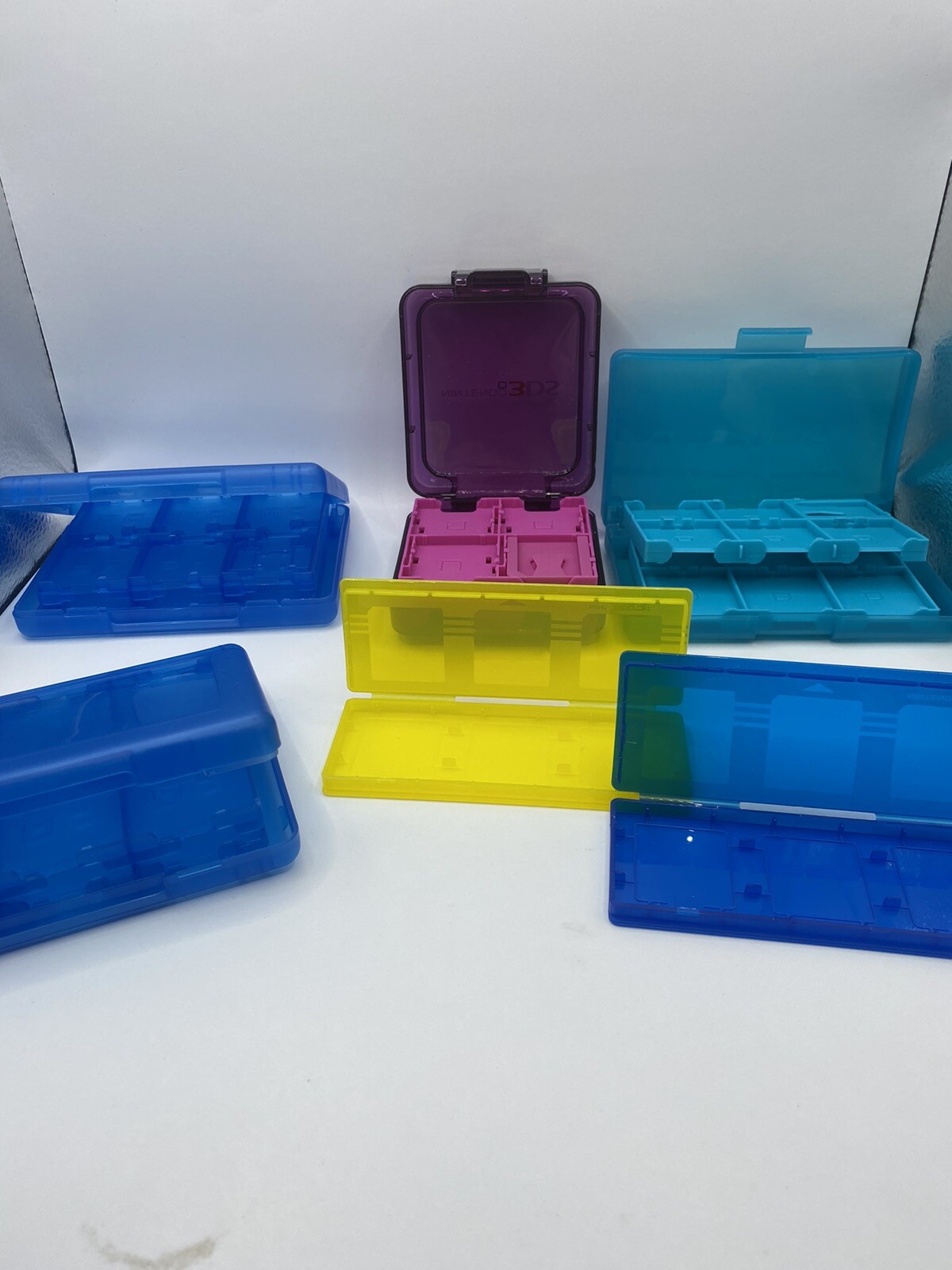 6 Used Nintendo Game Cartridge Cases, Look At Photo
