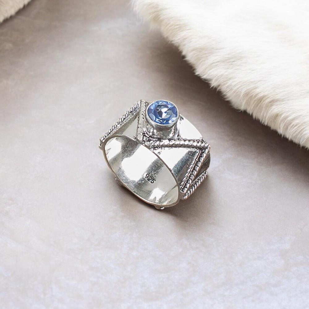 Round Tanzanite Gemstone 925 Sterling Silver Jewelry Handmade Blue Stone Ring