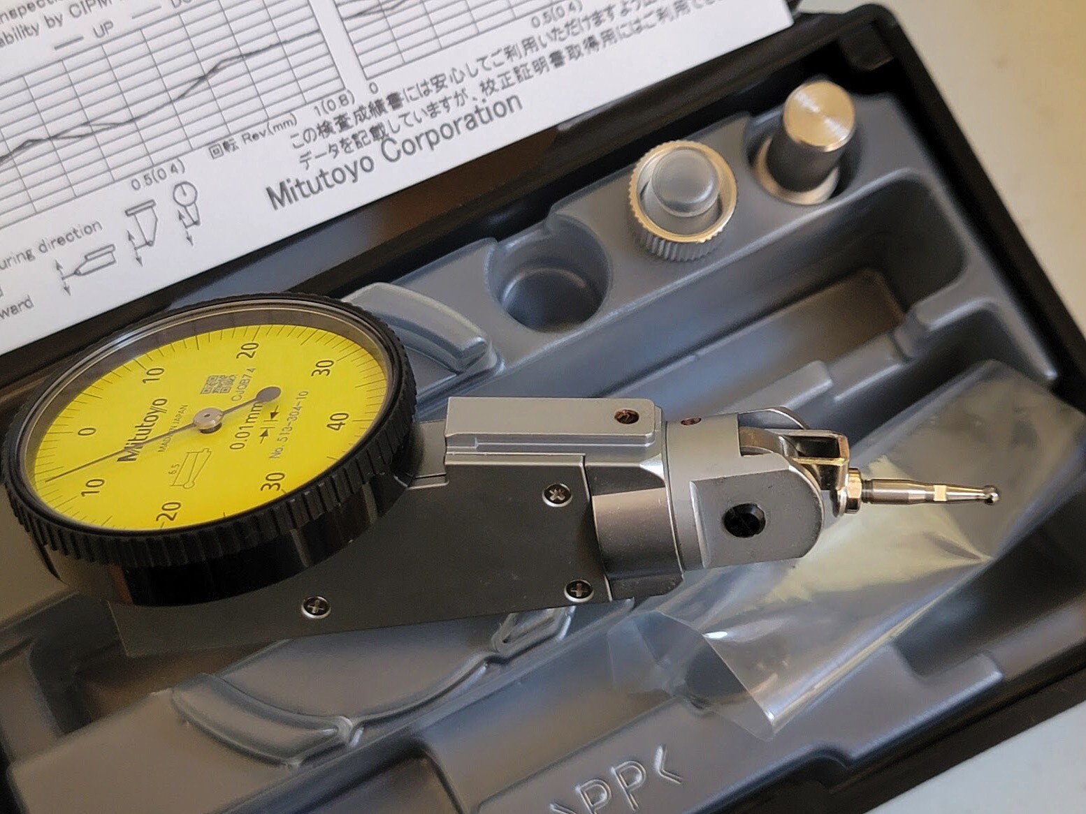 Mitutoyo Dial Test Indicator 0.8mm / 0.01mm 360 Degree Rotating Contact Point