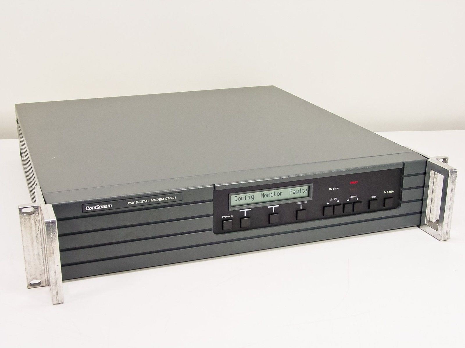 ComStream PSK Digital Satellite Modem, Doppler Buffer, 140 MHz Modulator CM701
