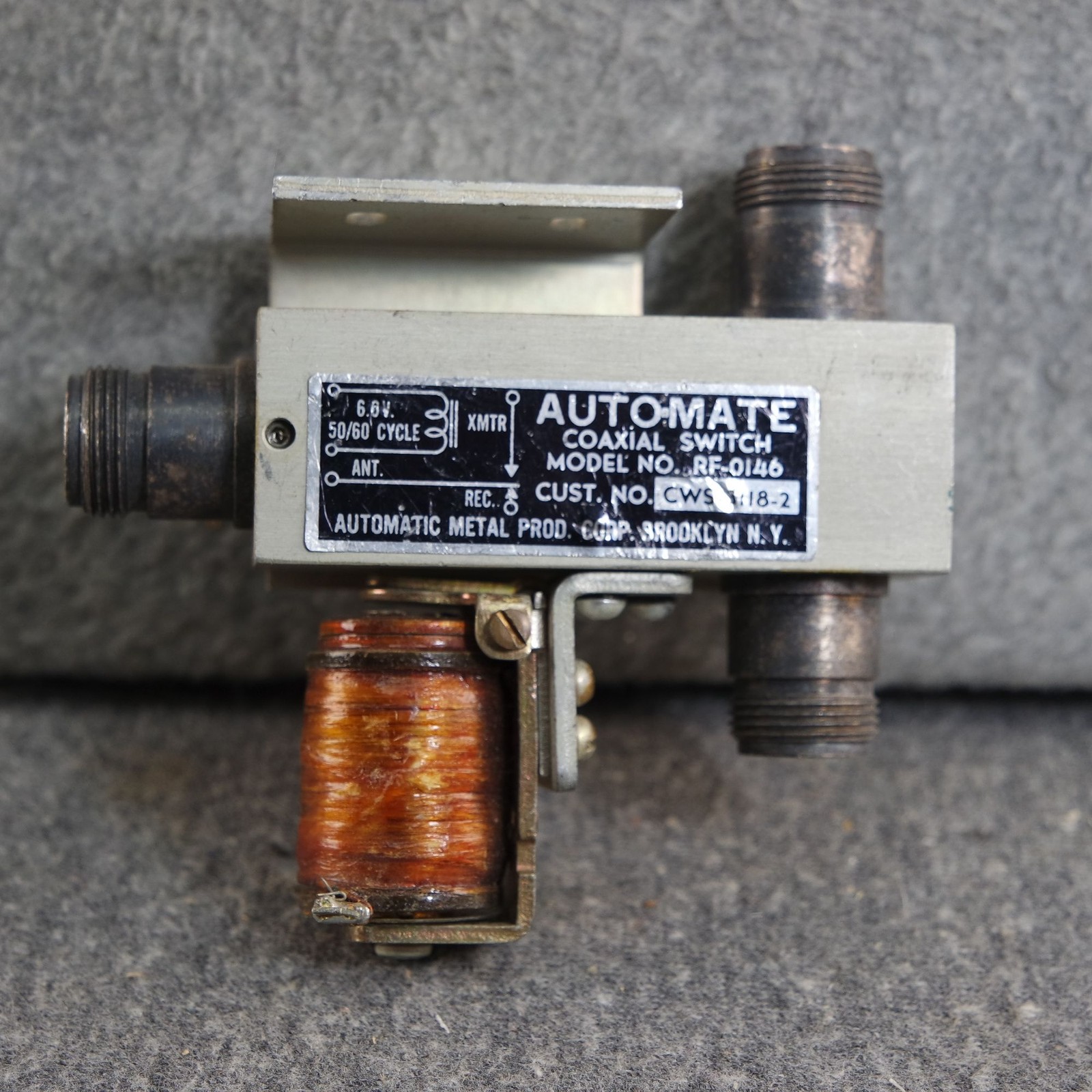 Coaxial RF Antenna Relay 6.0 VAC Coil N Connectors High Power Contacts +Bracket