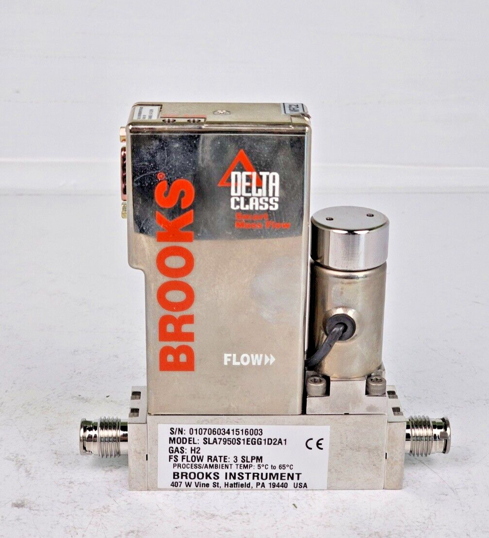 Brooks Instrument mass flow controller MFC SLA7950S1EGG1D2A1 H2 3 SLPM