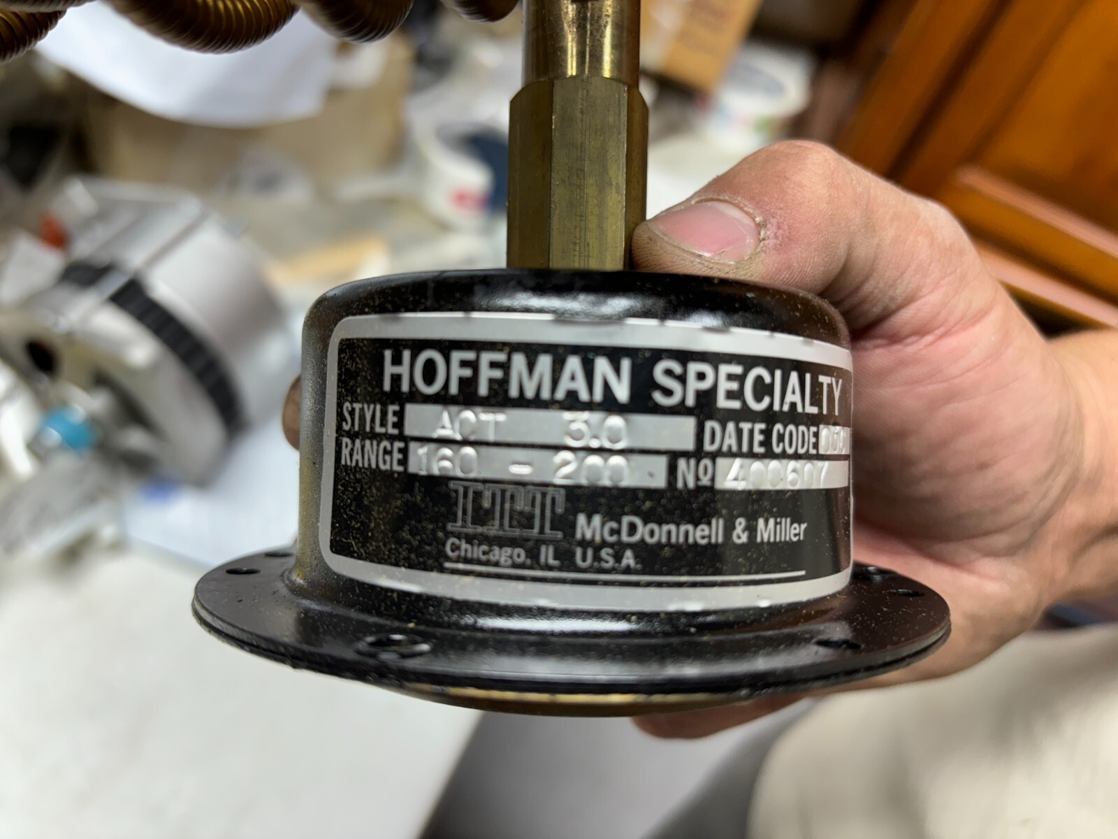 HOFFMAN SPECIALTY 400607 SERIES 1140 & 1141 TEMPERTURE REGULATOR