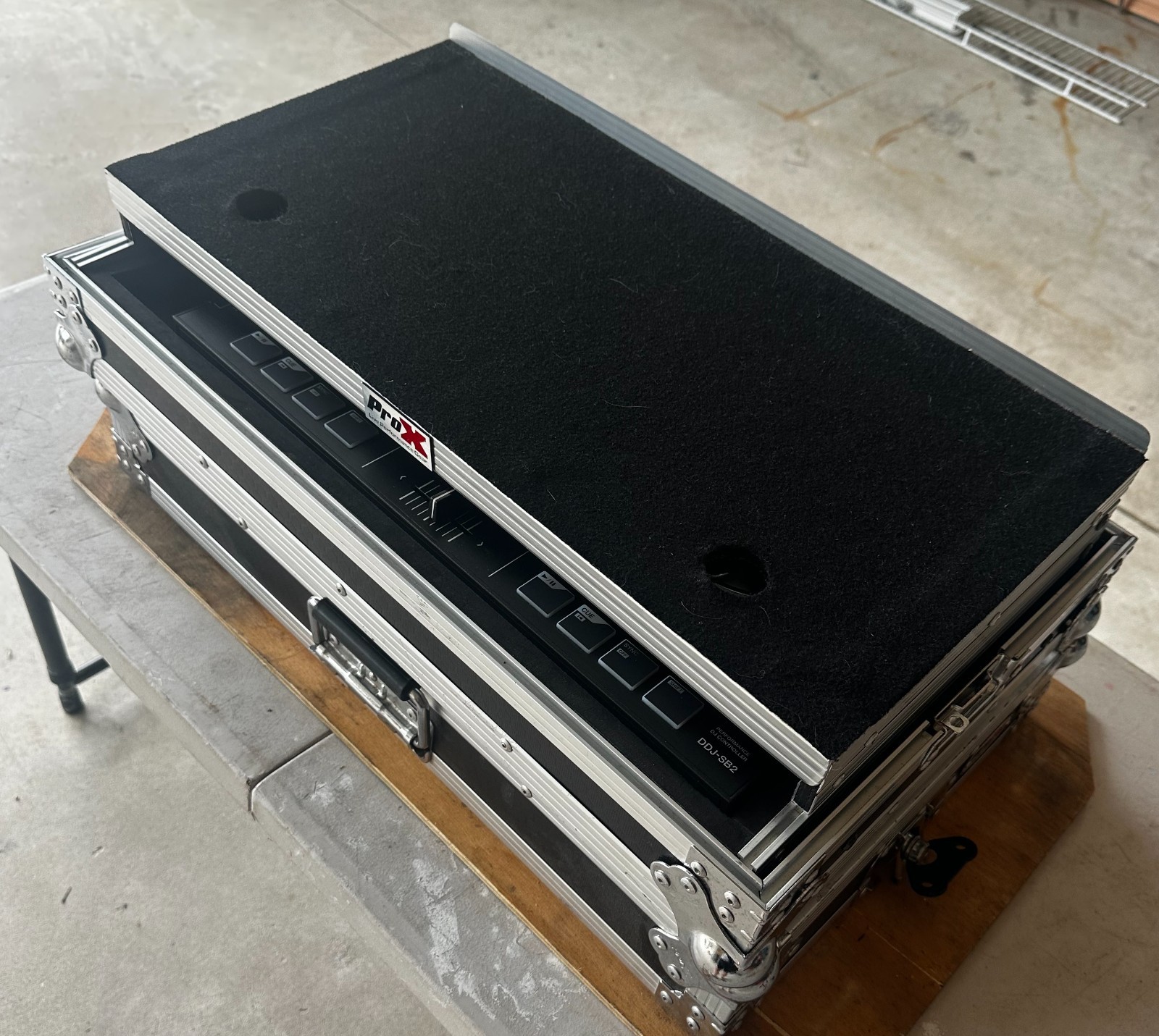 Pioneer DDJ-SB2 DJ Controller Serato 2-Channel with ProX Case