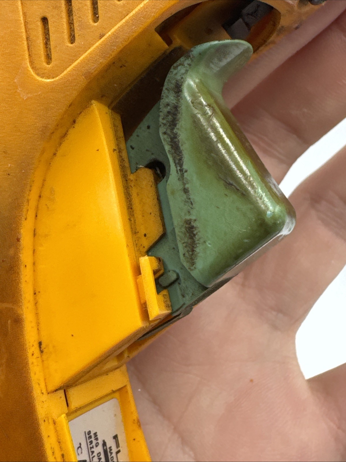 Fluke 63 IR Thermometer Tested Includes Battery