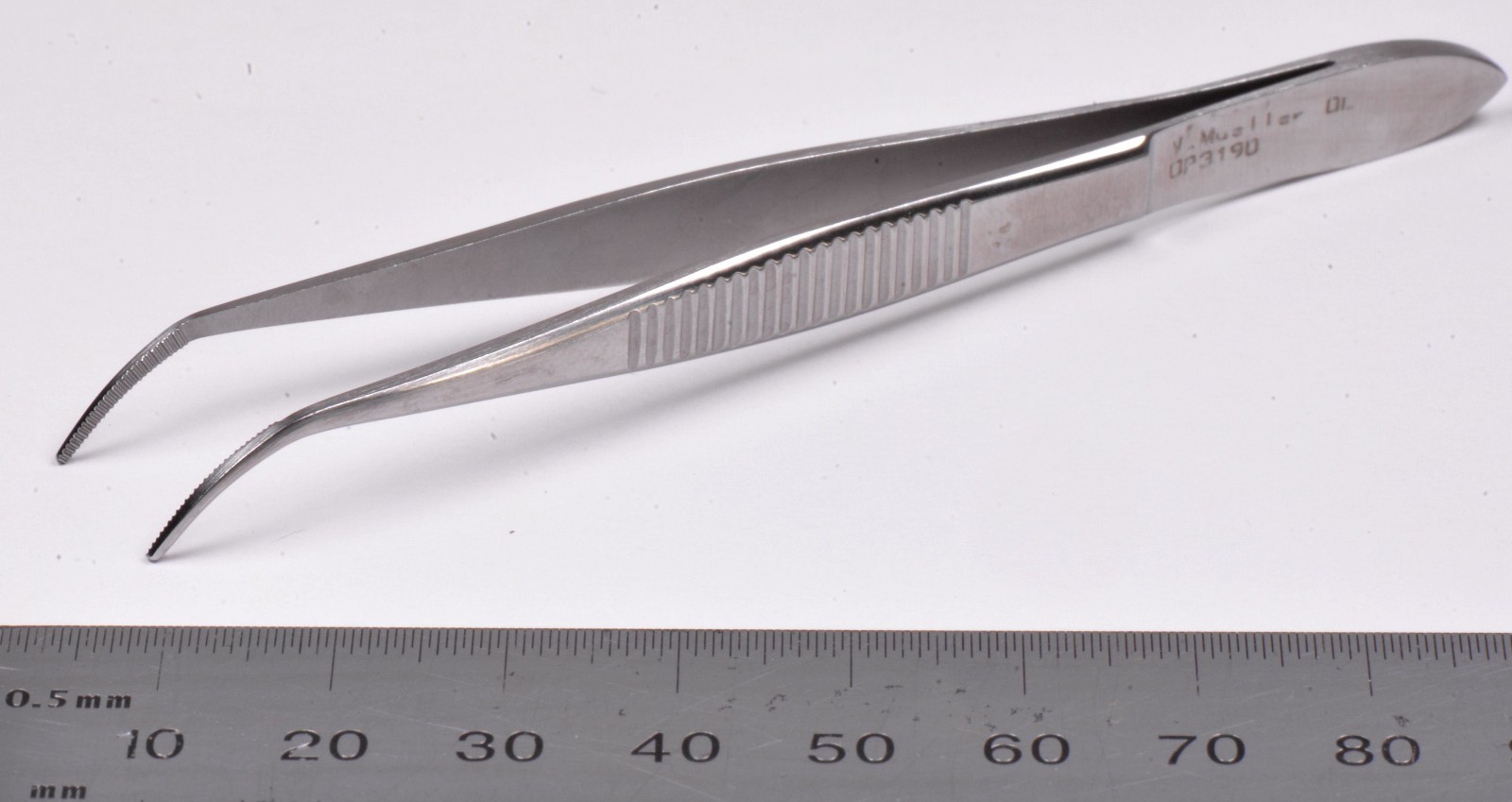 V. Mueller #OP3190 Dressing Forceps 4" Curved Serrated Germany Surgical Stainles