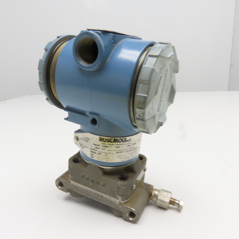 Rosemount CD2M22A1A Flow Meter 3626PSI 0-250" H2O 1/4" NPT 6-12VDC