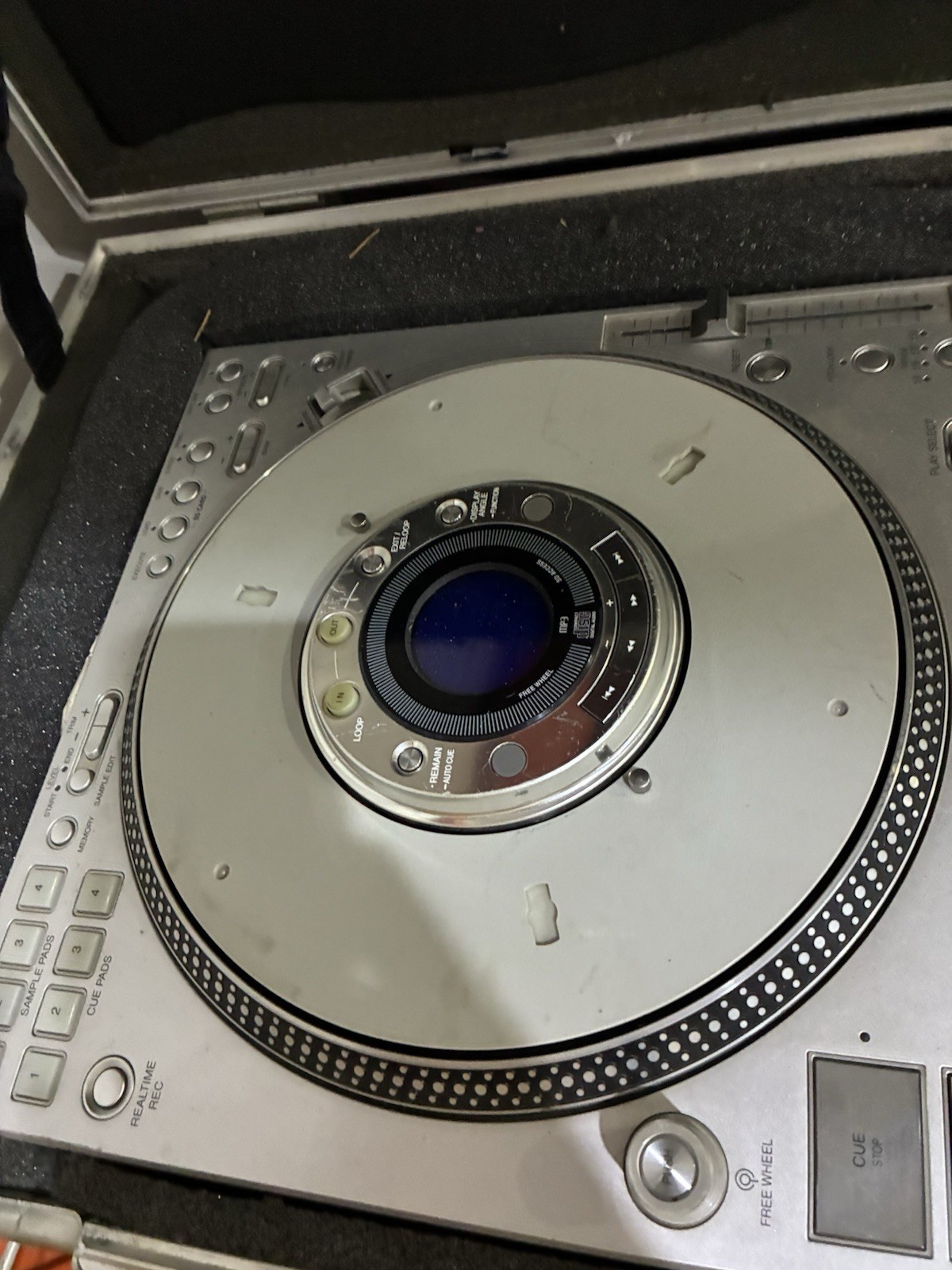 Panasonic Direct-Drive Digital Turntable SL-DZ1200