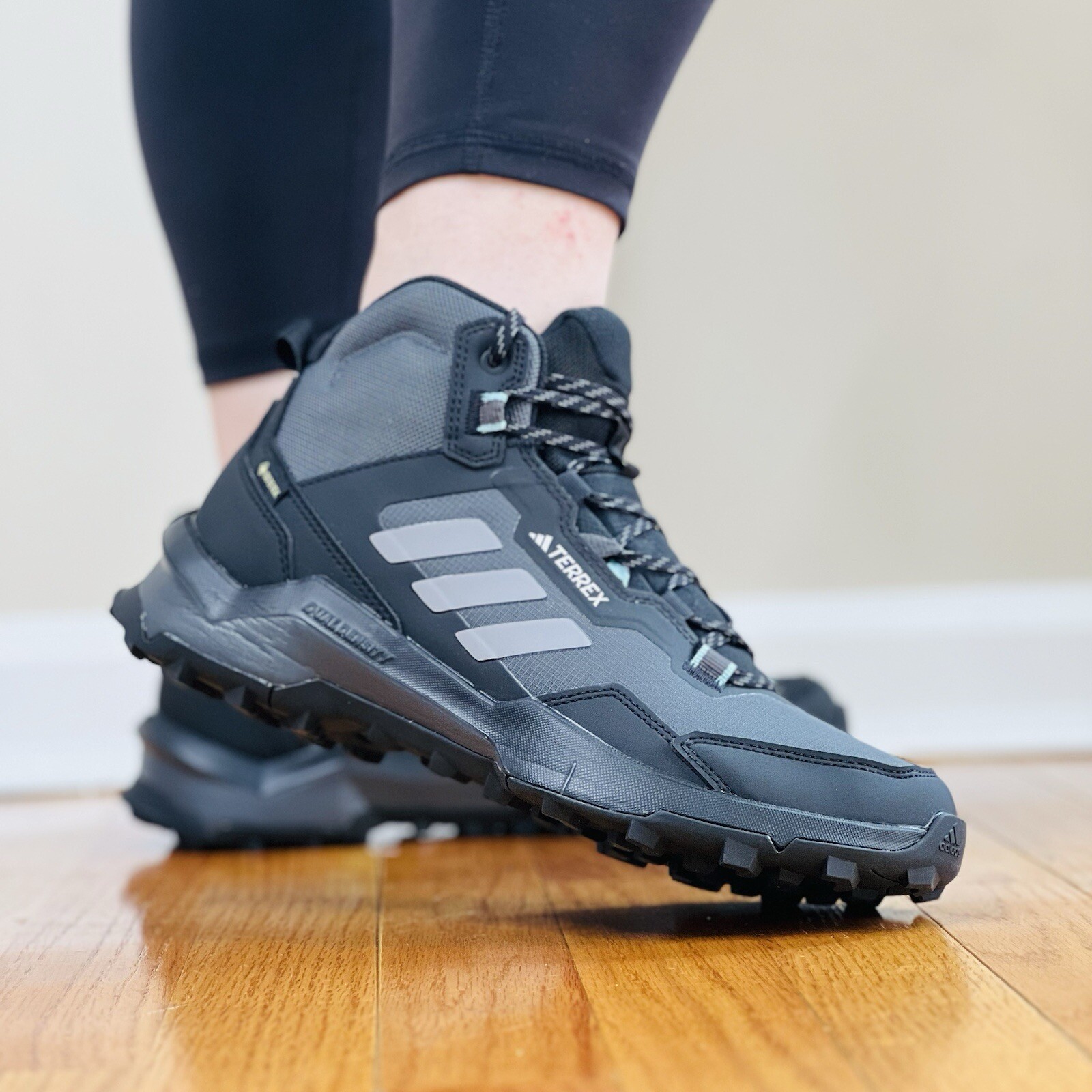 Adidas Terrex AX4 Gore-Tex Mid Women’s Sneaker Hiking Shoe Athletic Trainer #049
