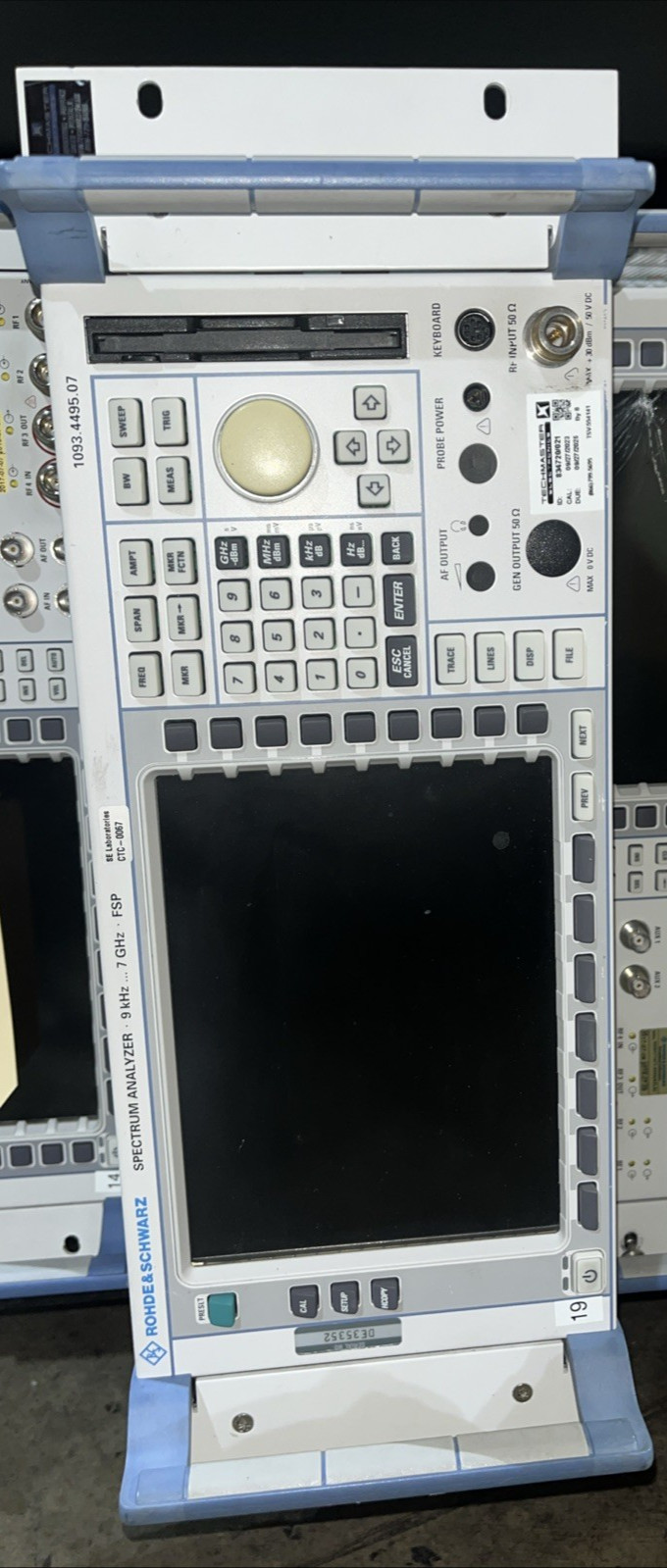 ROHDE & SCHWARZ SPECTRUM ANALYZER 1093.4495.07