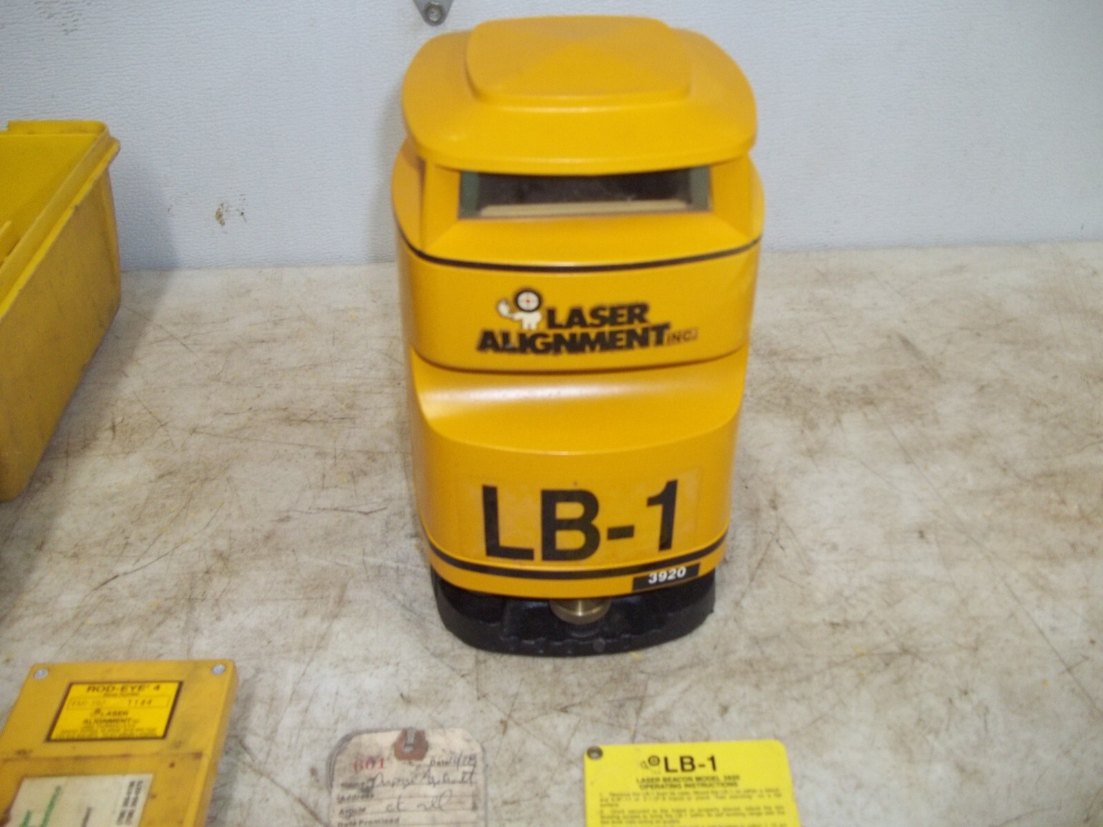 LASER ALIGNMENT LASER BEACON LB-1 MODEL 3900 USA MADE SOLD AS-IS FOR PARTS