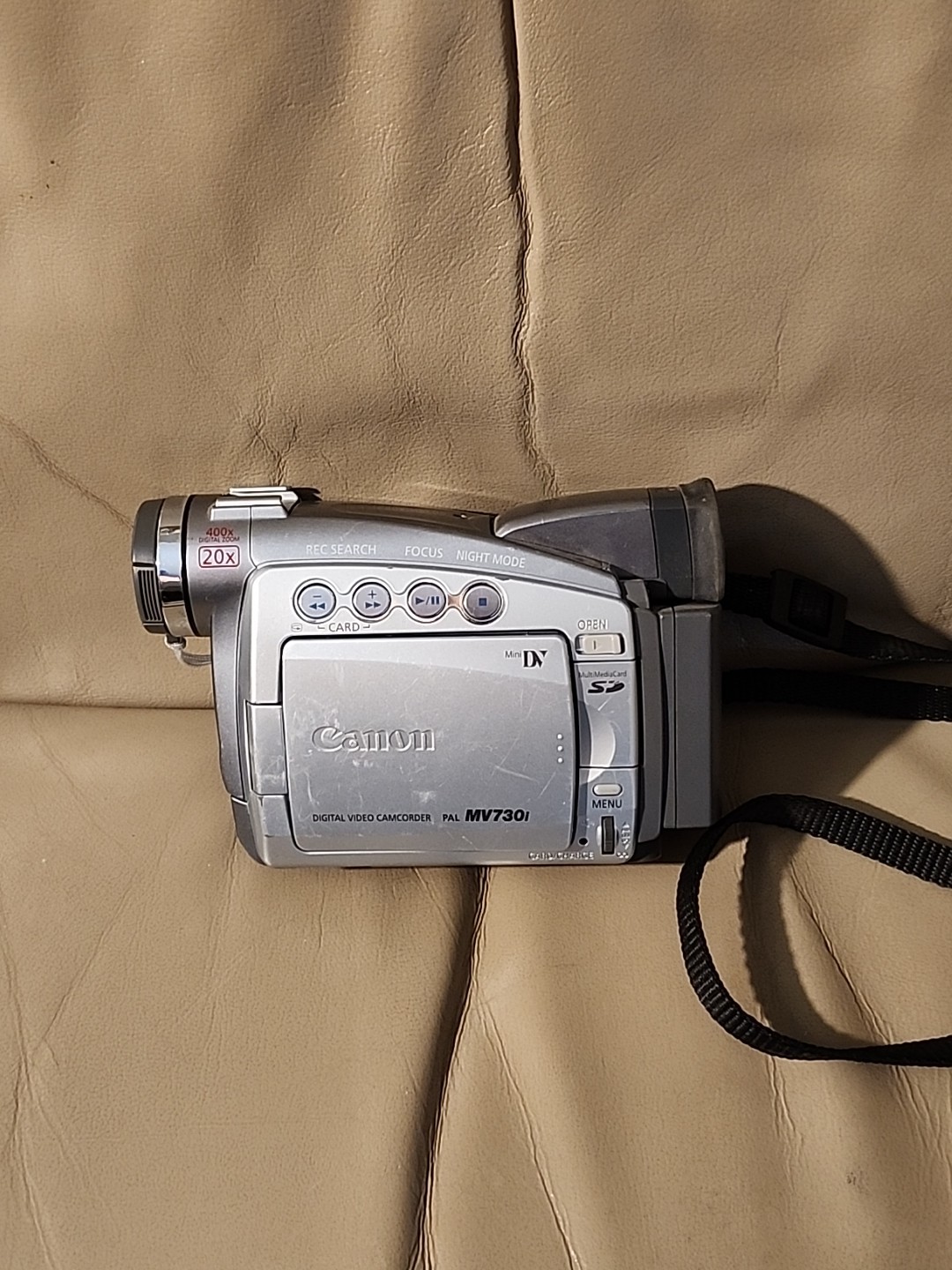 Canon MV830 i - MiniDv Digital Video Camcorder Used Untested w/ battery.