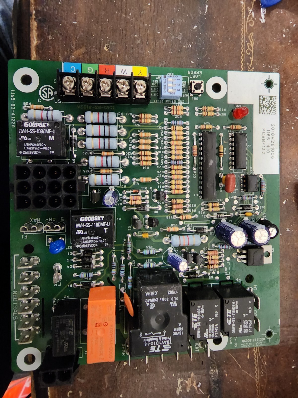* BEST SHOP * 1165-83-4122A 1165-410 PCBBF132 Goodman Furnace Control Board