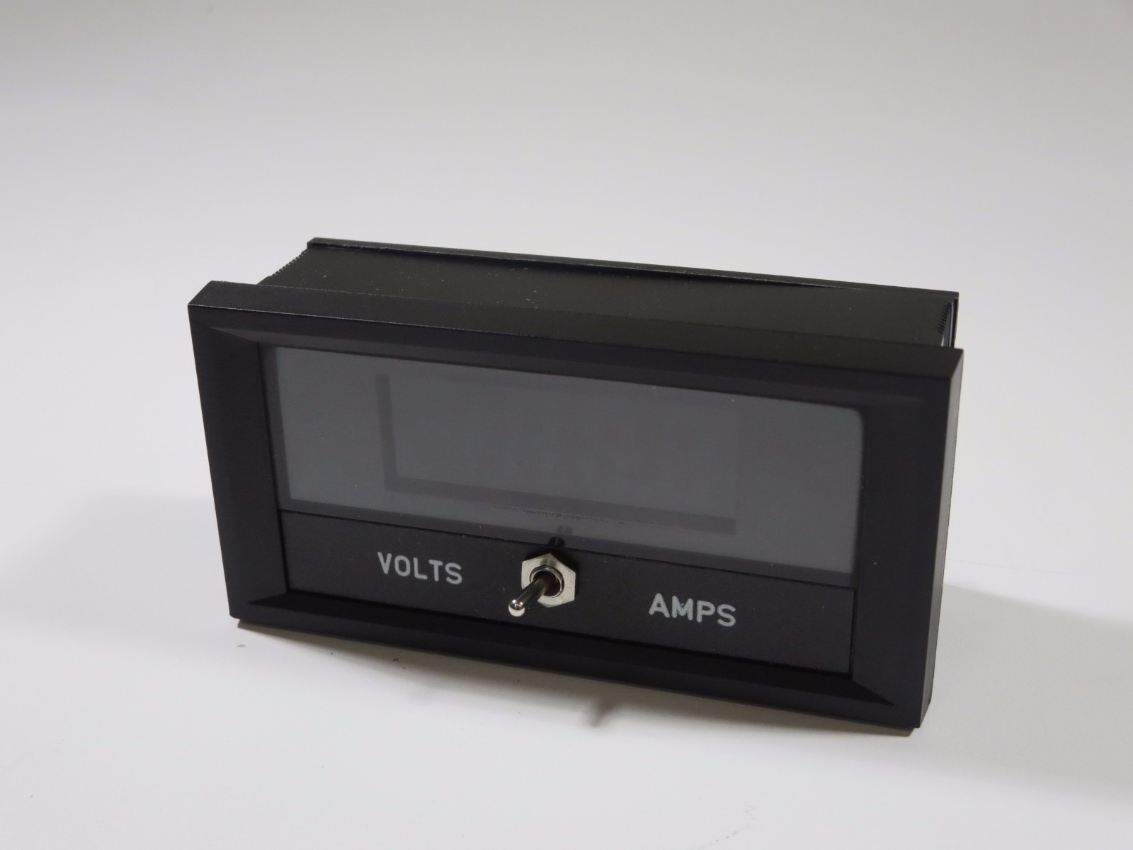 JEWELL 20-900373 848404174, DC POWERED 2000-SERIES DIGITAL VOLT/AMP PANEL METER